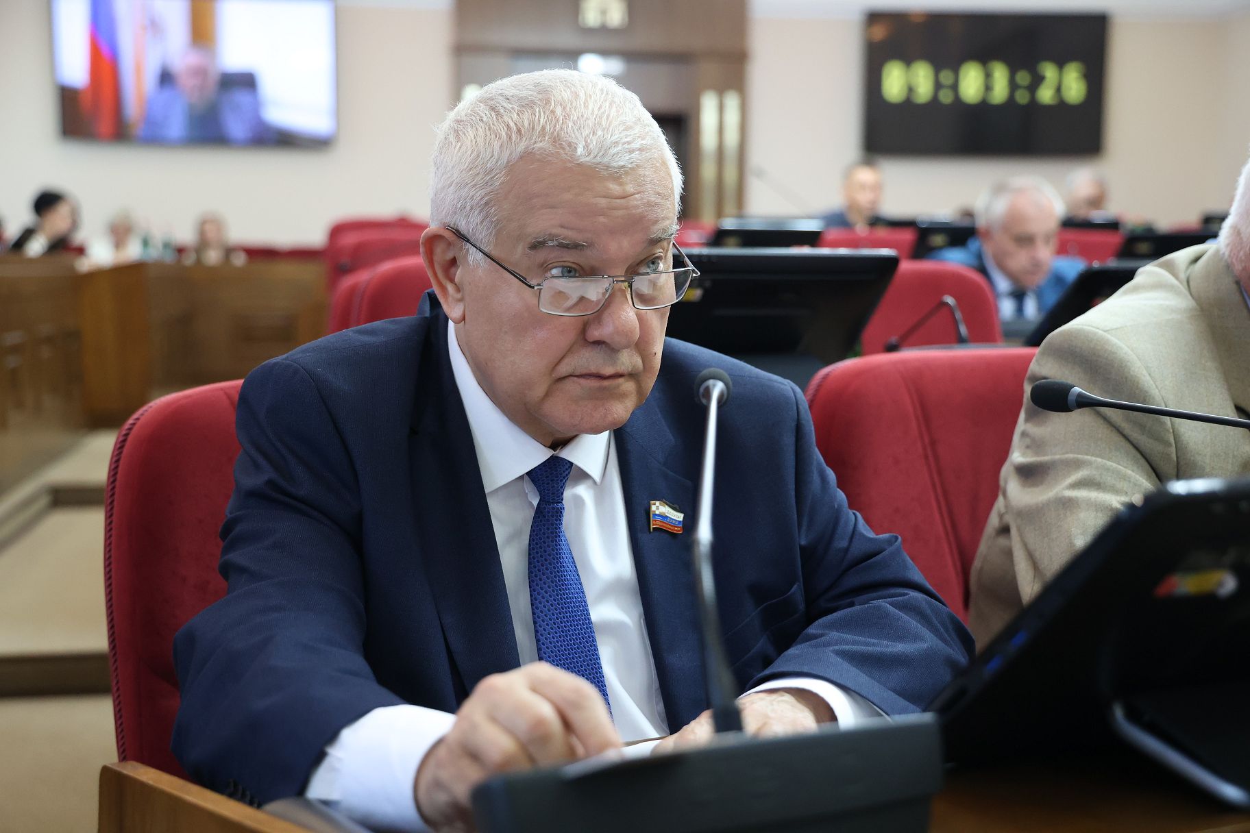 Утверждена повестка июньского заседания Думы
