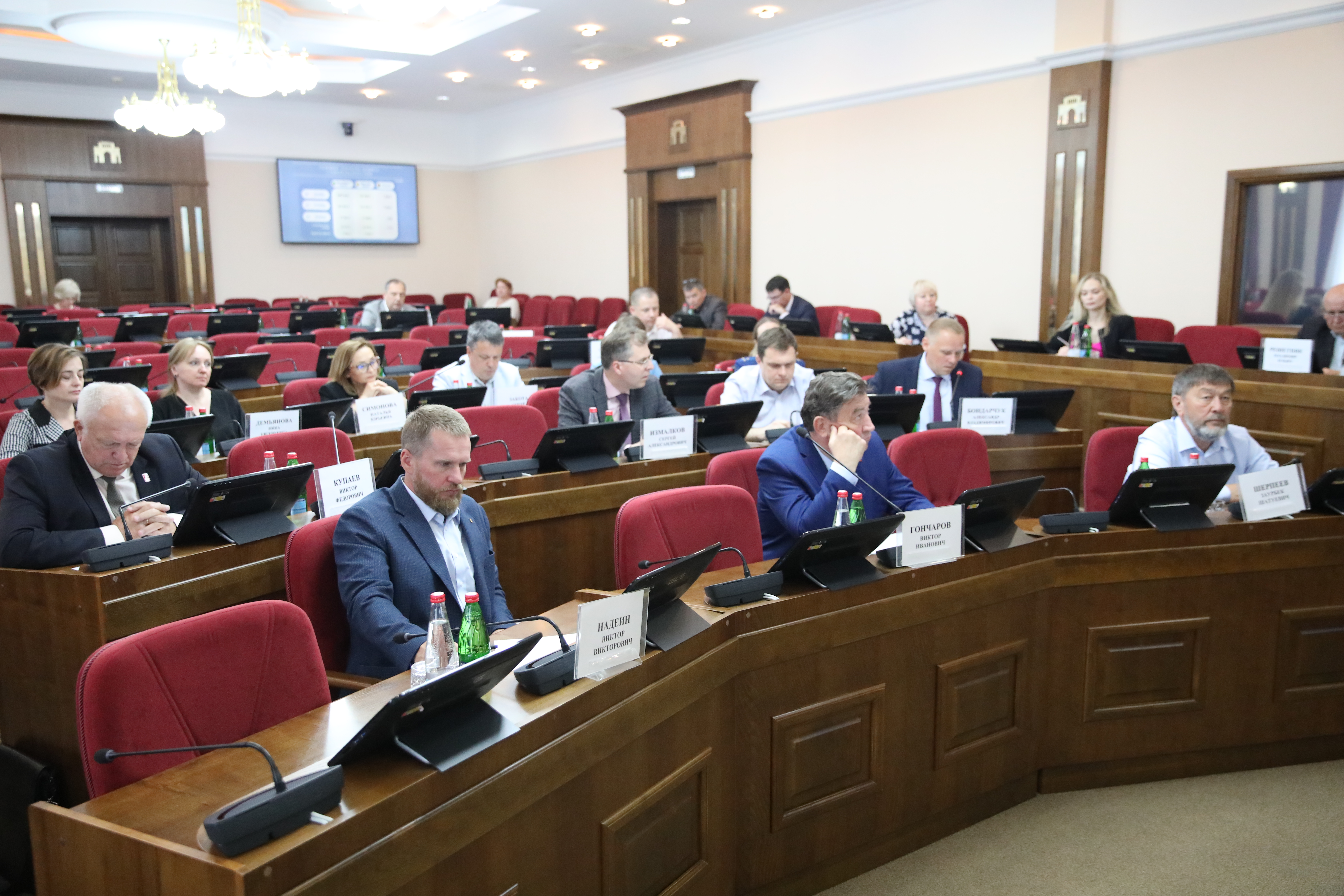 В Думе Ставрополья рассматриваются изменения в законы о ветеринарно-санитарном благополучии и регулировании земельных отношений