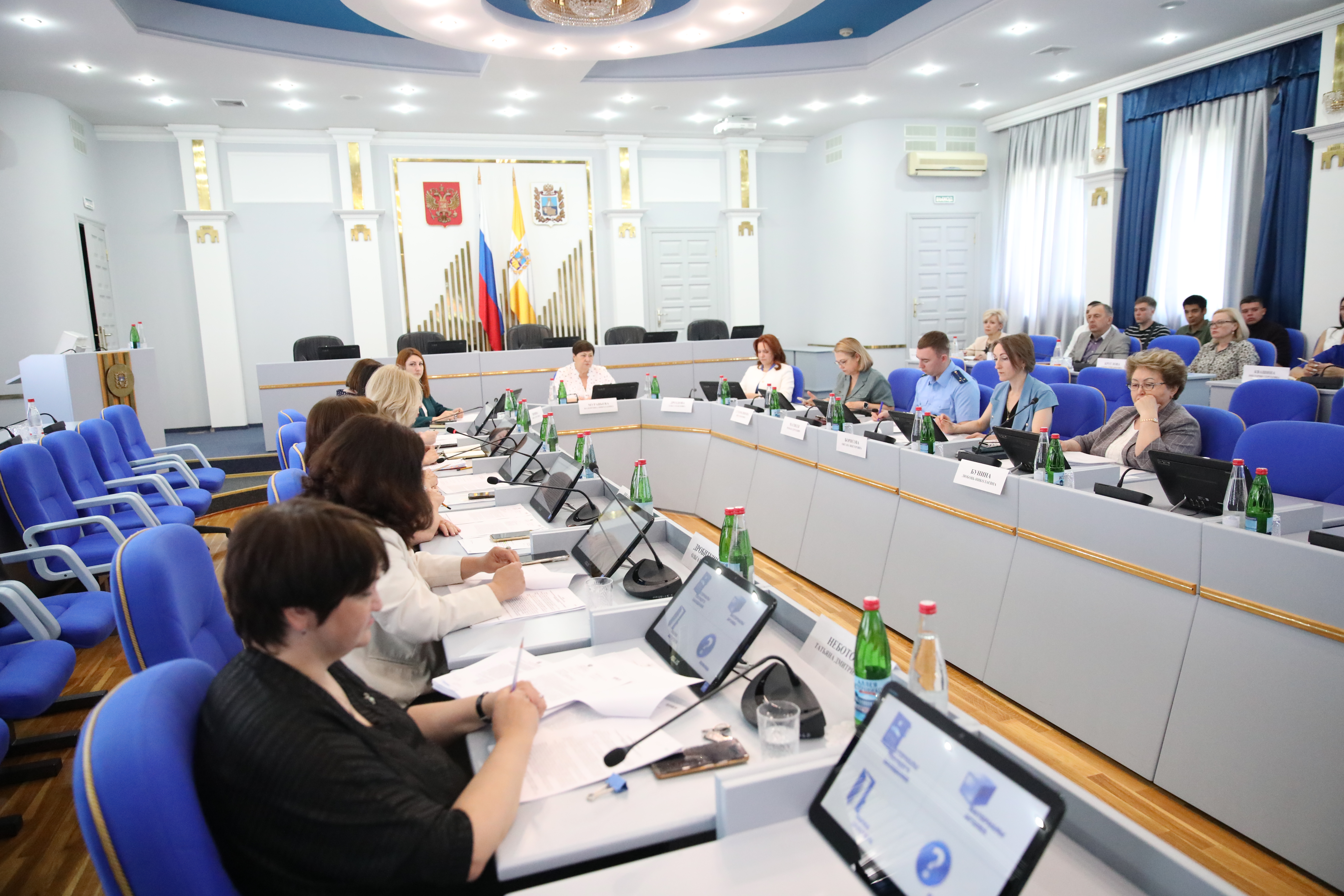 Депутаты готовят изменения в ряд важных социальных законов