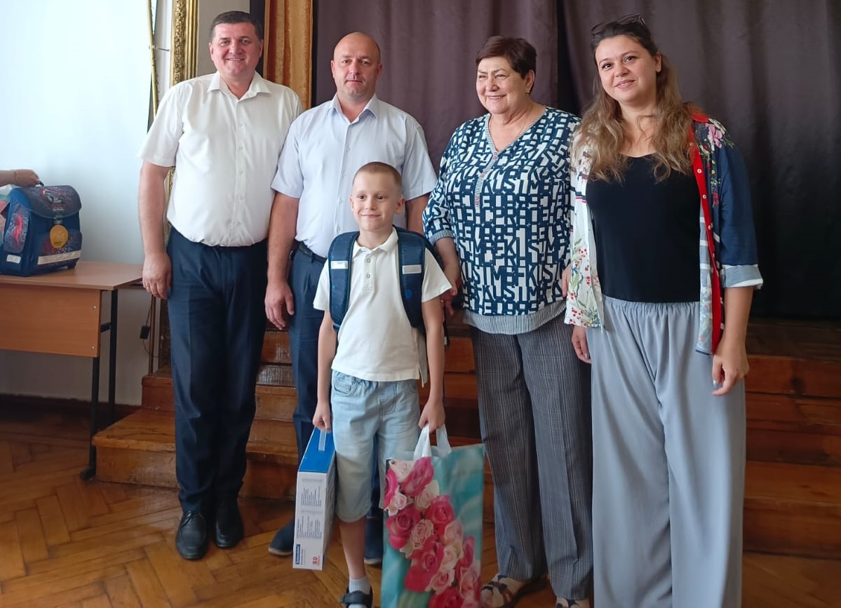 На Ставрополье продолжается акция «Собери ребенка в школу»