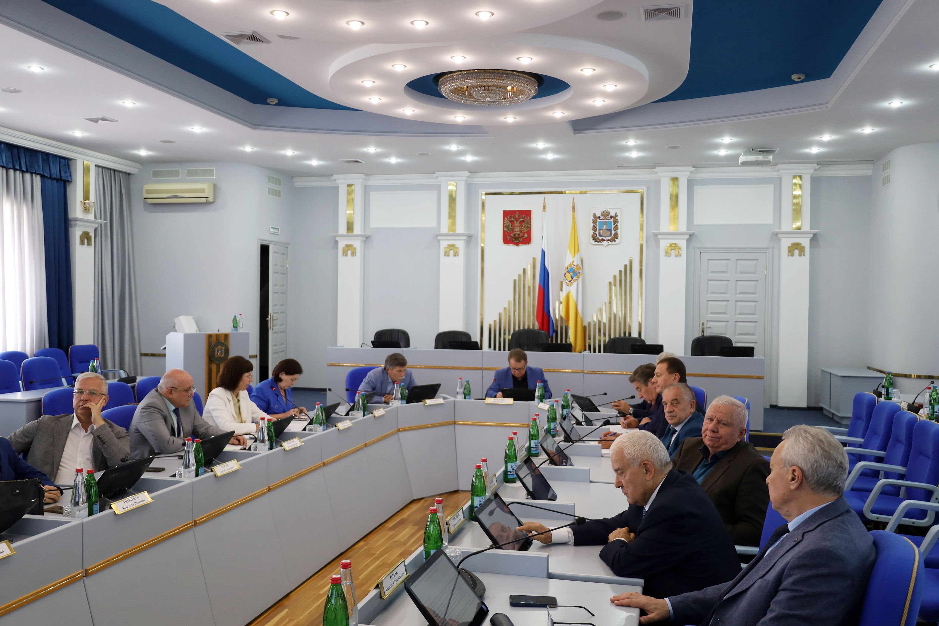 Краевые законодатели планируют принять изменения в бюджет Ставрополья на 2025 год