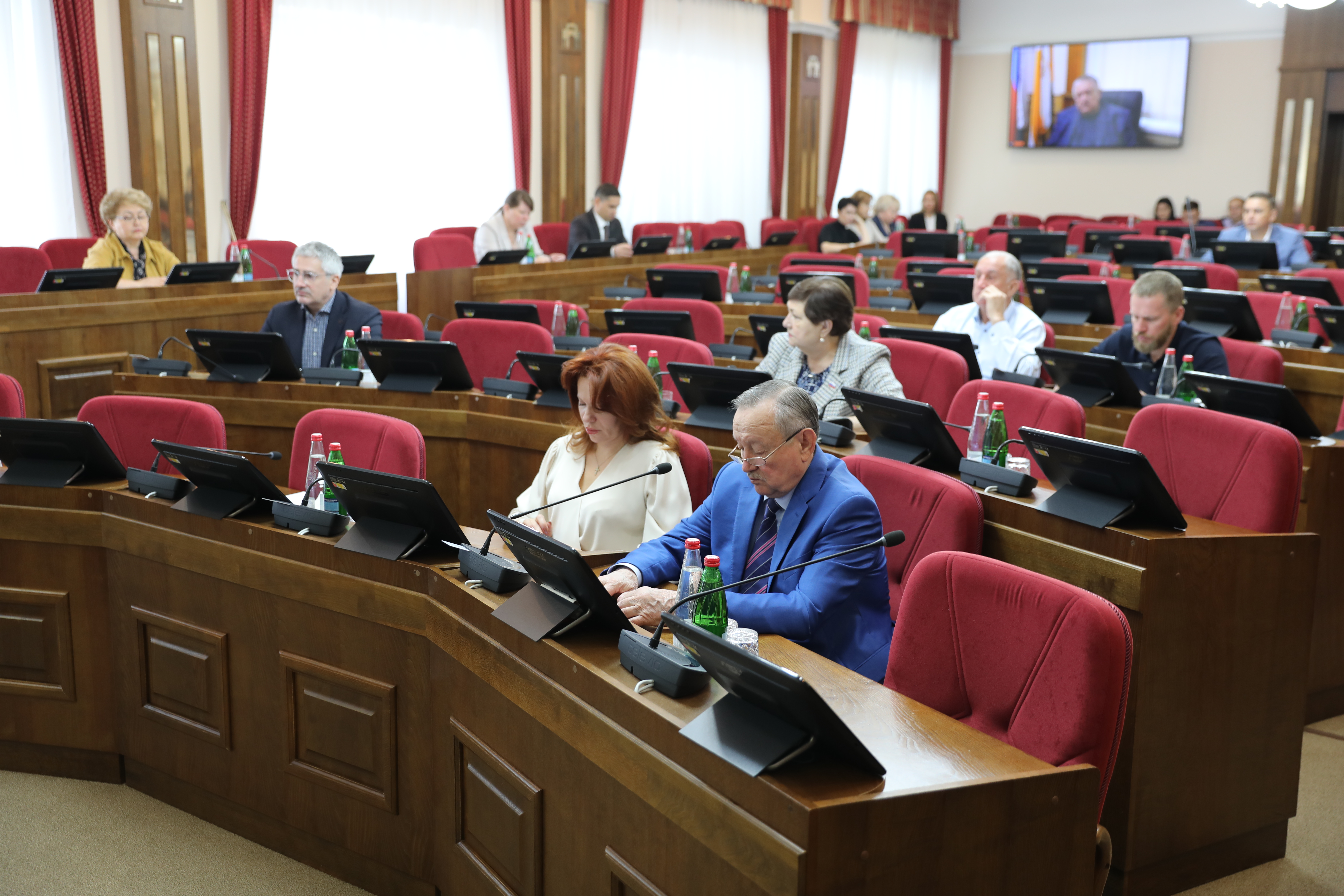 Совет Думы утвердил повестку сентябрьского заседания