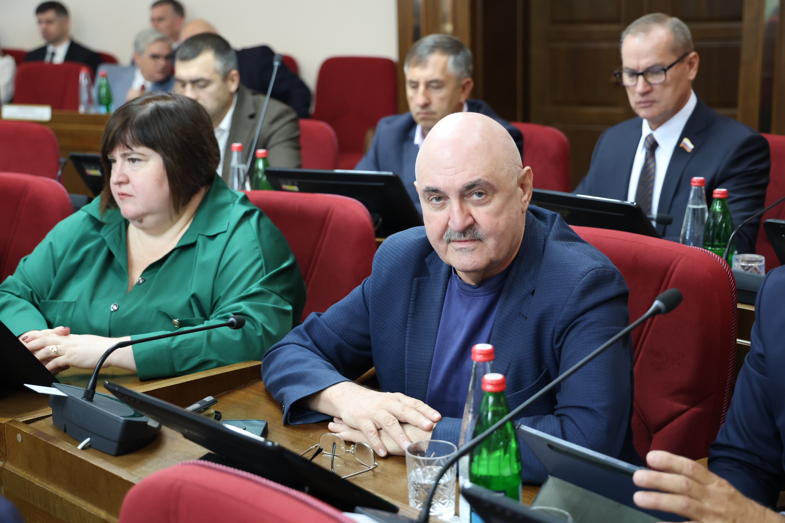 Приняты изменения в бюджет Ставропольского края на 2025 год