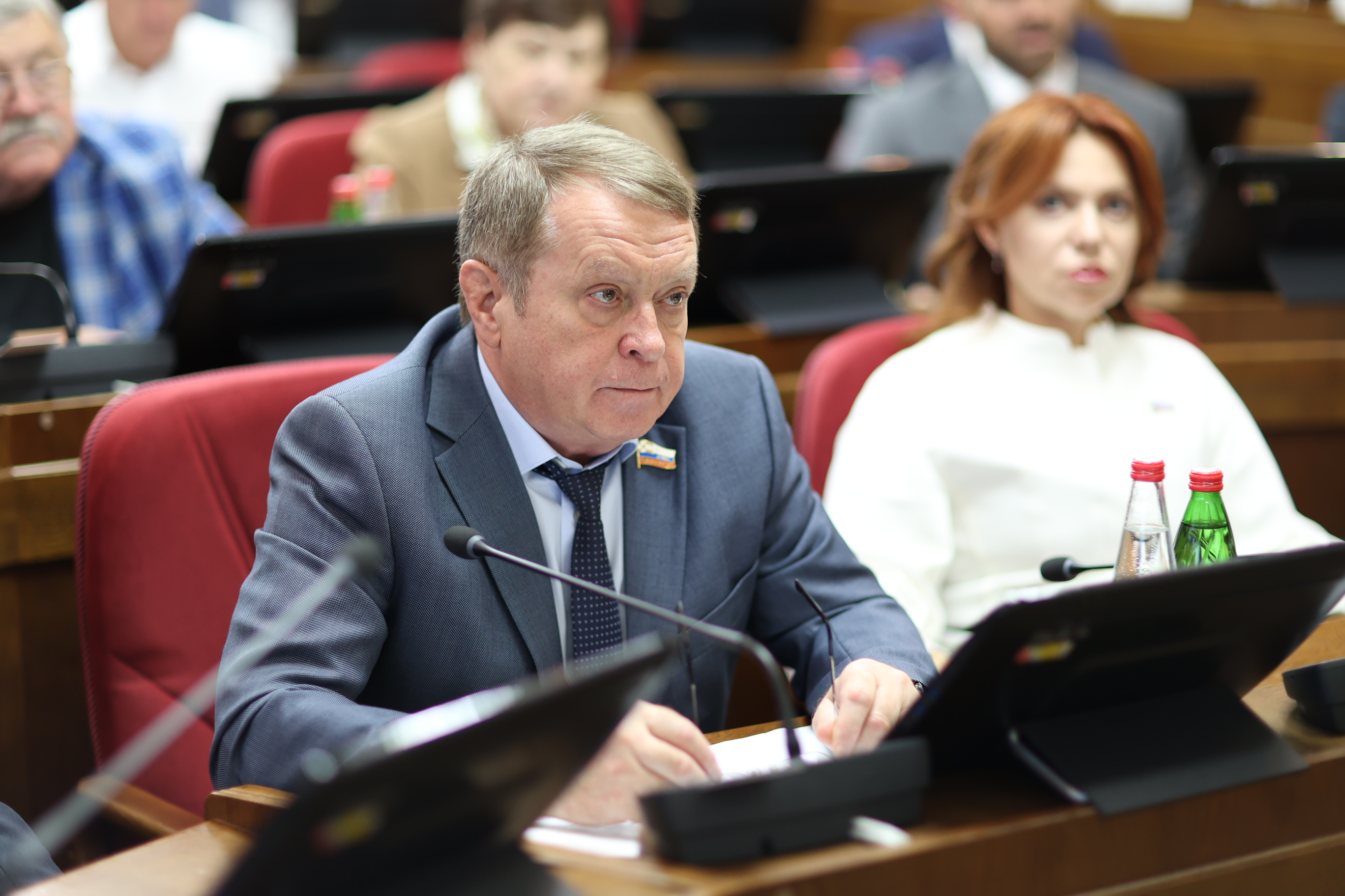 Приняты изменения в бюджет Ставропольского края на 2025 год