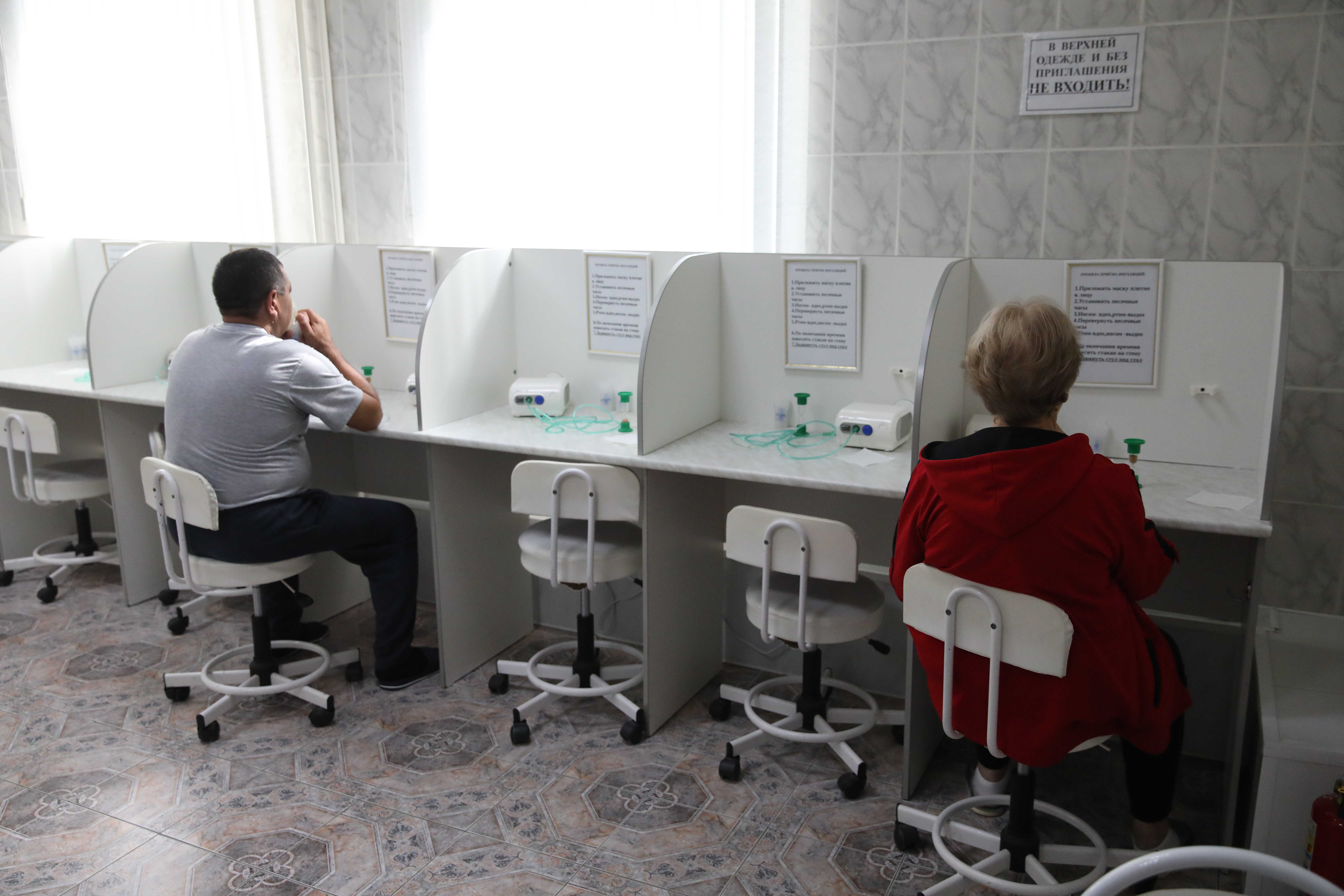 Депутаты выступают за расширение социальной поддержки медицинских работников центров соцобслуживания края