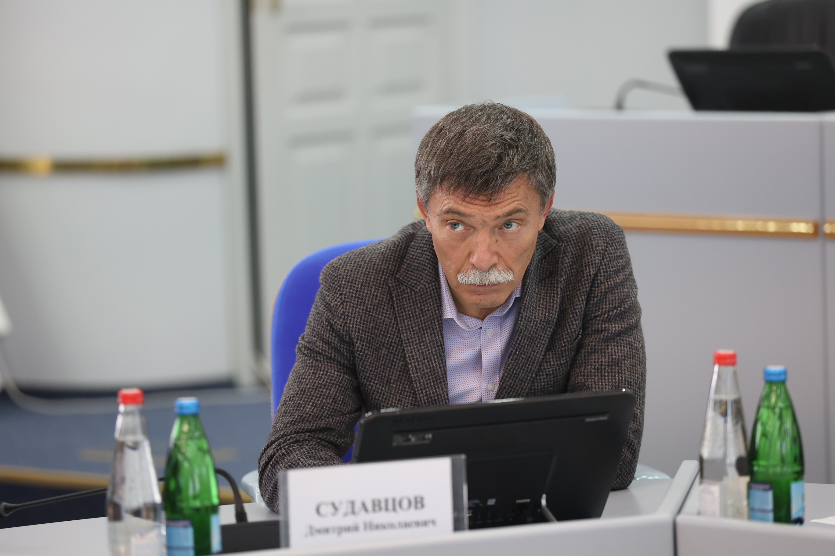 В Думе Ставрополья рассмотрели вопрос о перераспределении полномочий по организации пассажирских перевозок