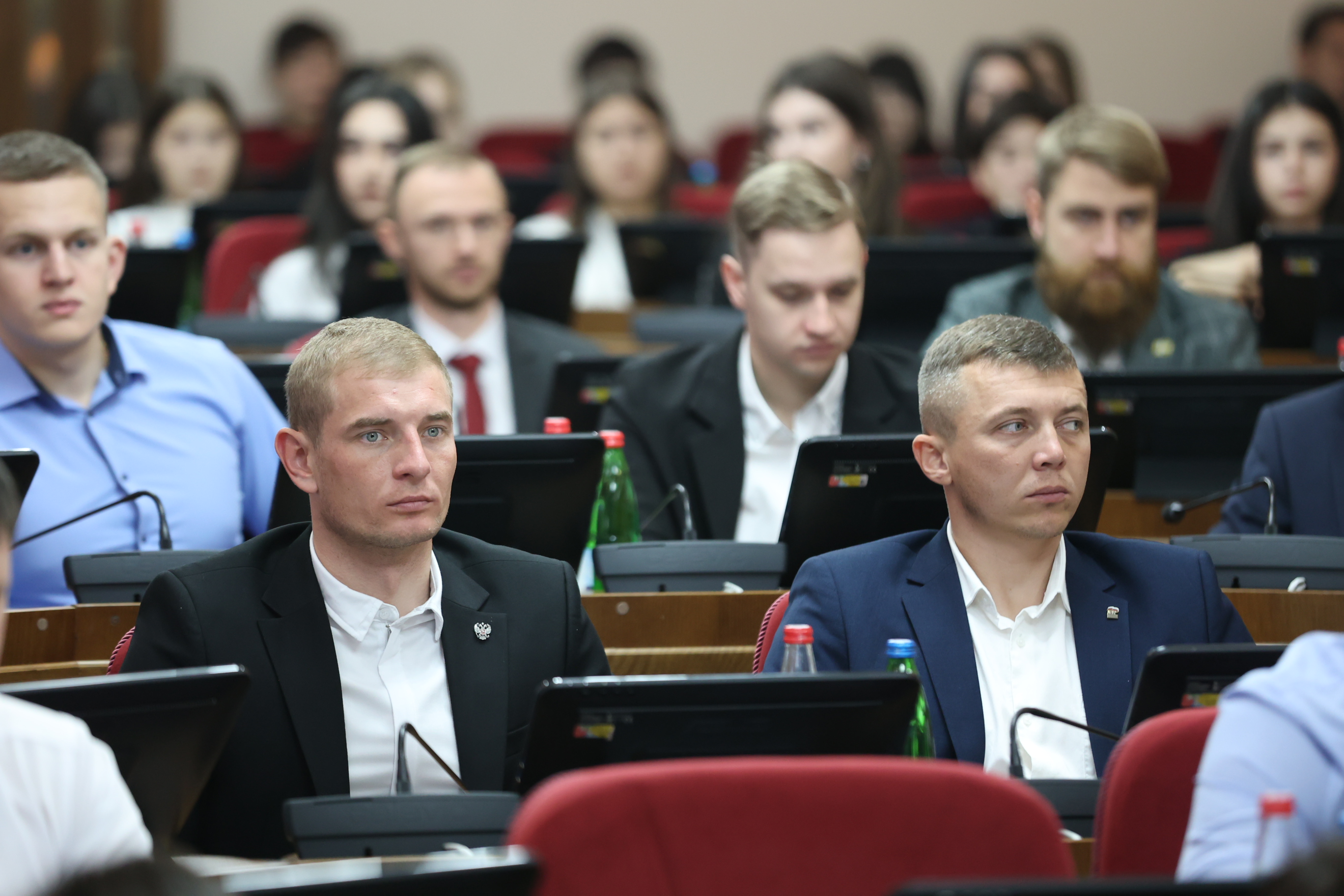 В Думе края члены Молодежного парламента обсудили итоги работы и прослушали лекцию, посвященную геополитике
