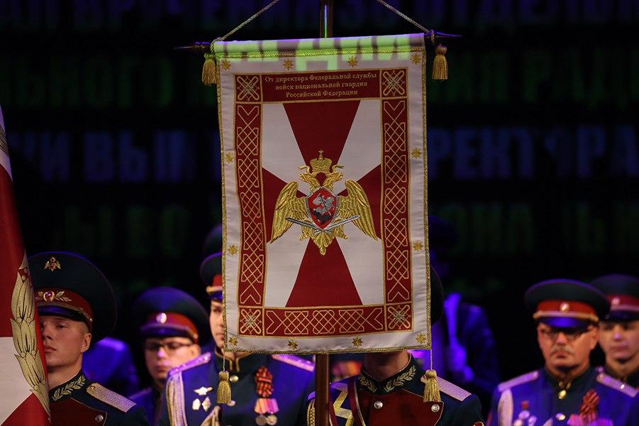 Депутаты краевой Думы приняли участие в торжественной церемонии вручения вымпела директора Федеральной службы войск национальной гвардии Российской Федерации