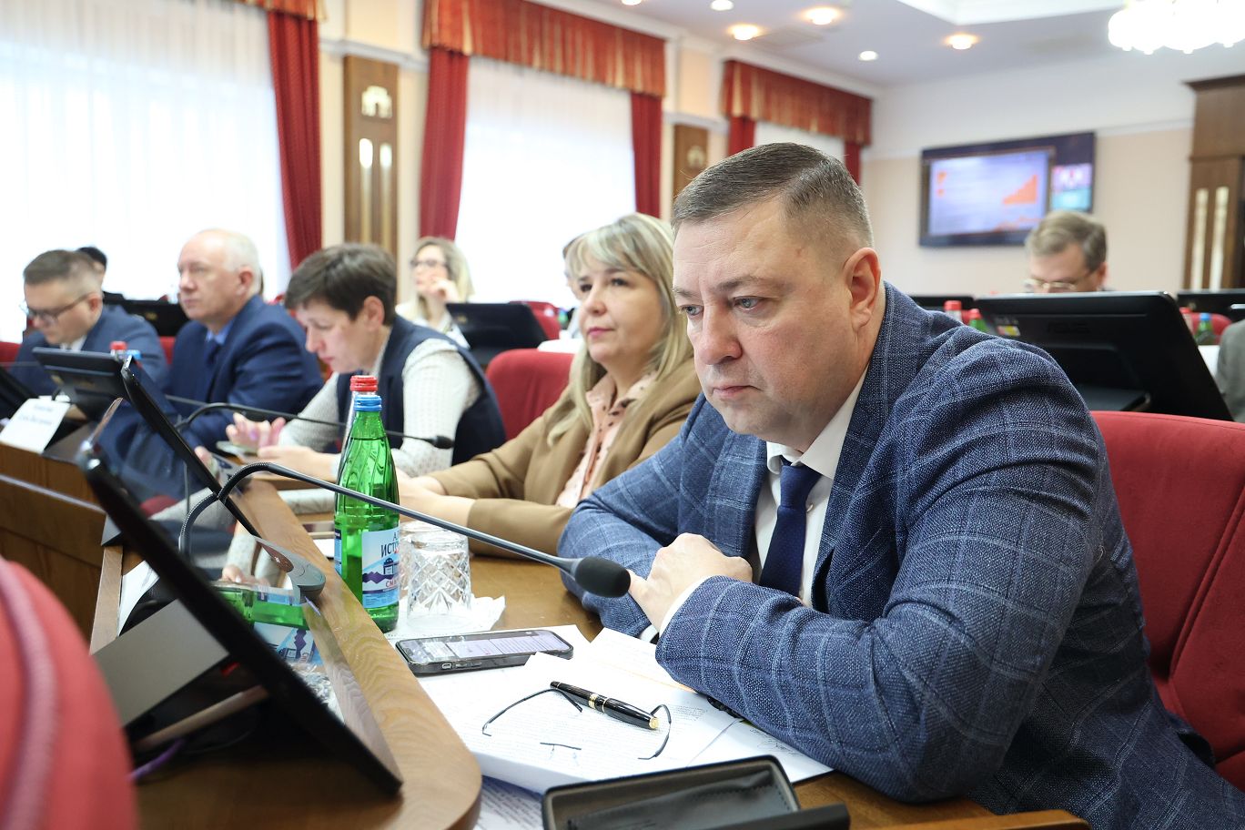 В краевой Думе рассмотрен прогноз социально-экономического развития Ставрополья на ближайшие годы