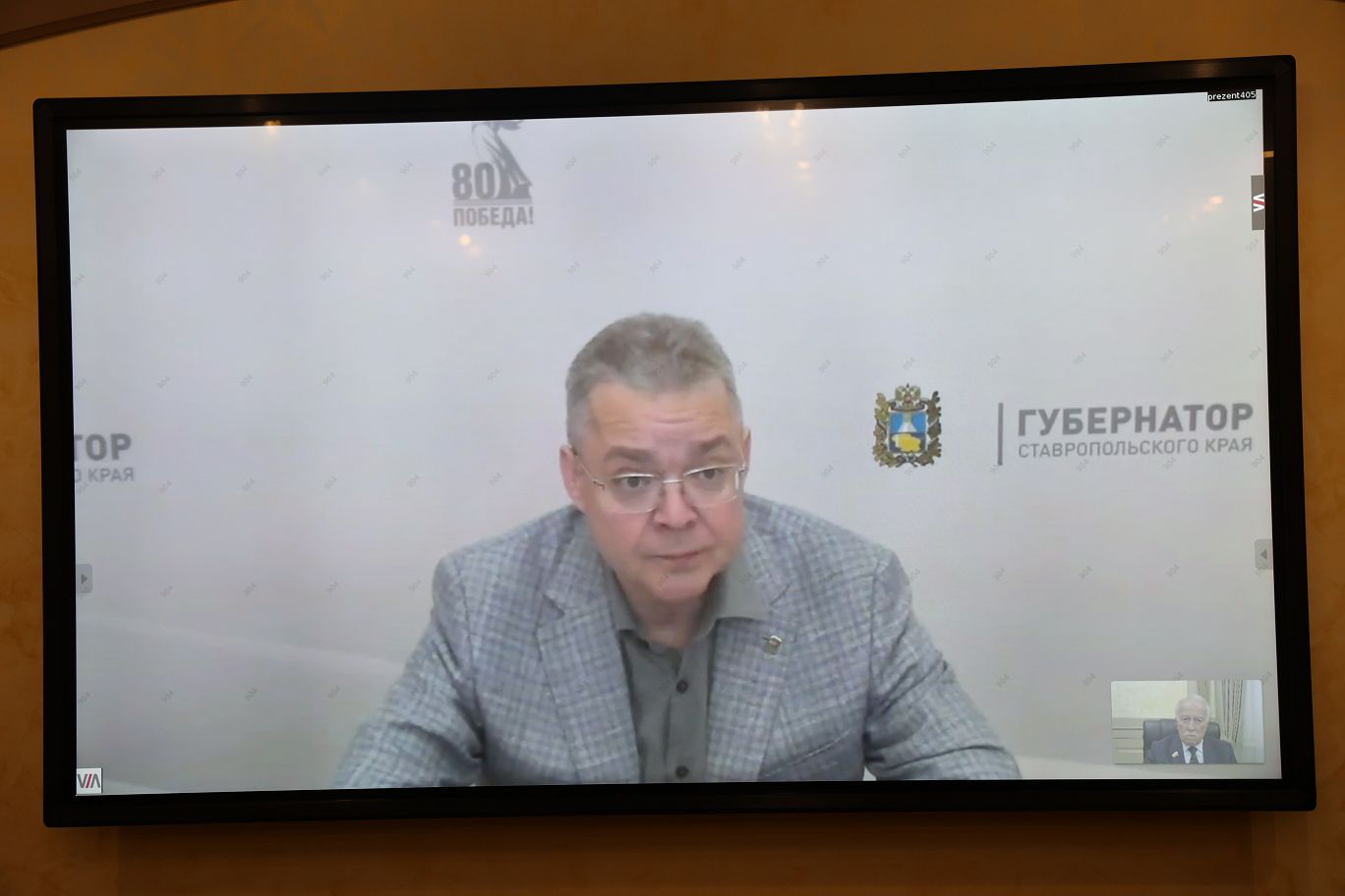 Николай Великдань поддержал предложение главы края вернуться к решению вопроса об использовании электросамокатов