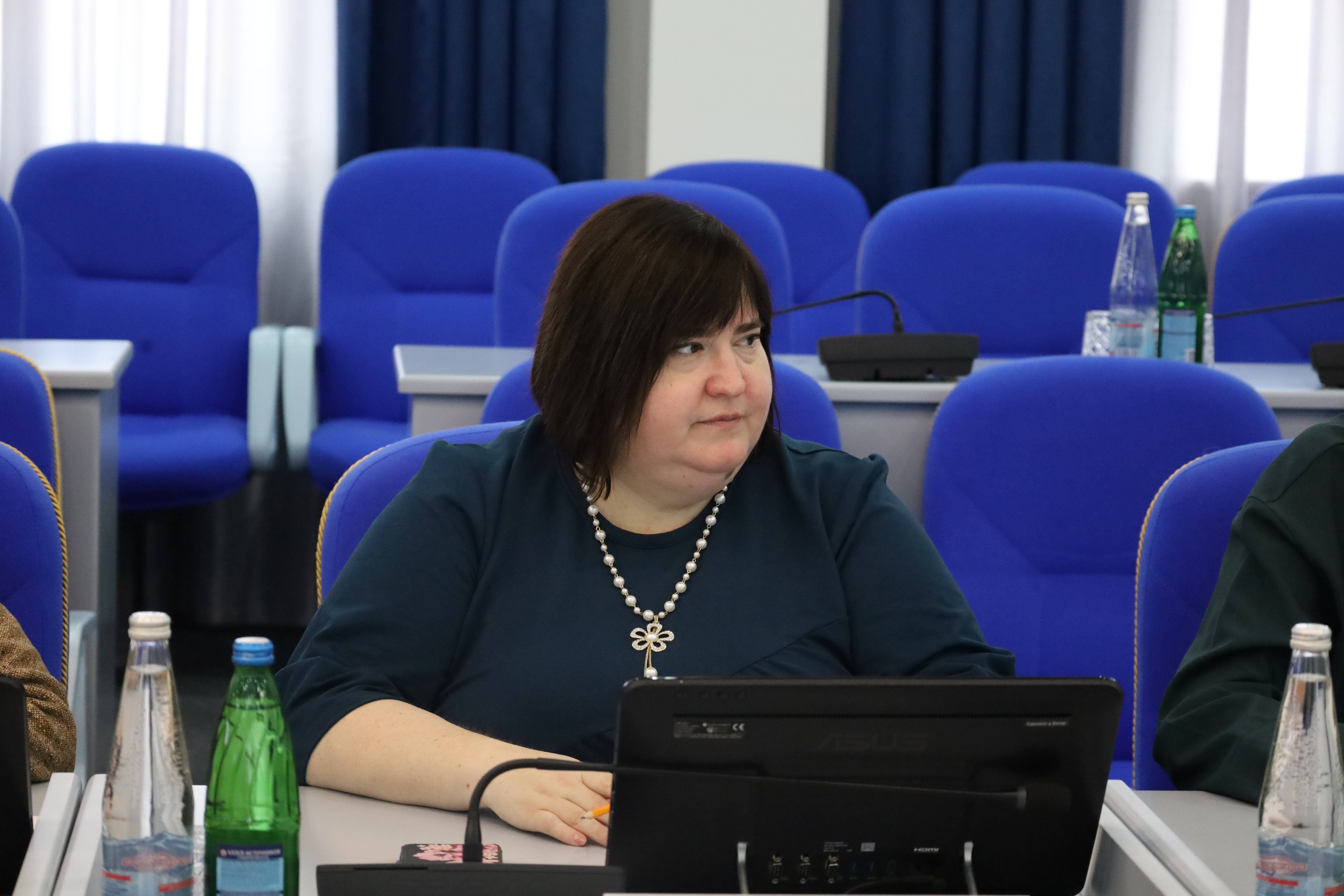 Депутаты рекомендовали принятие изменений в региональные законы социальной сферы на декабрьском заседании Думы