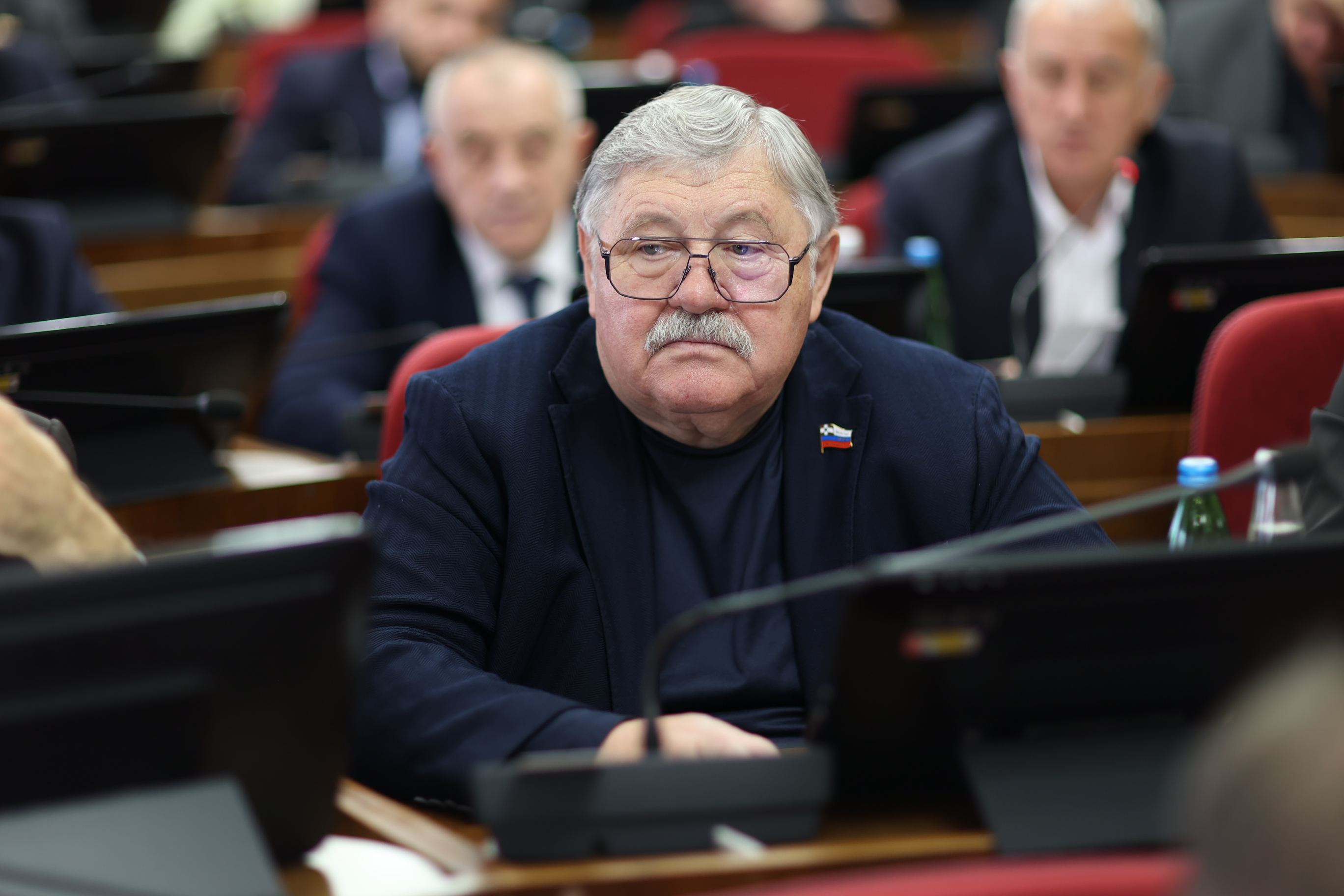 Дума Ставрополья приняла новые социальные гарантии для участников специальной военной операции