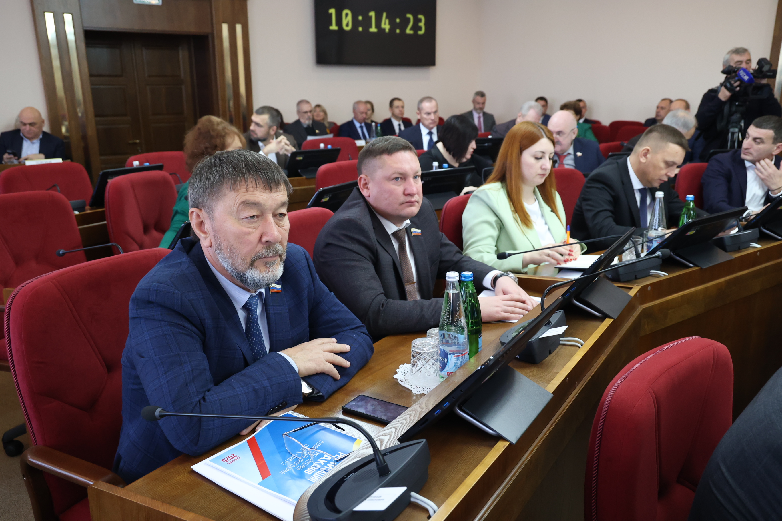 Дума Ставрополья приняла новые социальные гарантии для участников специальной военной операции