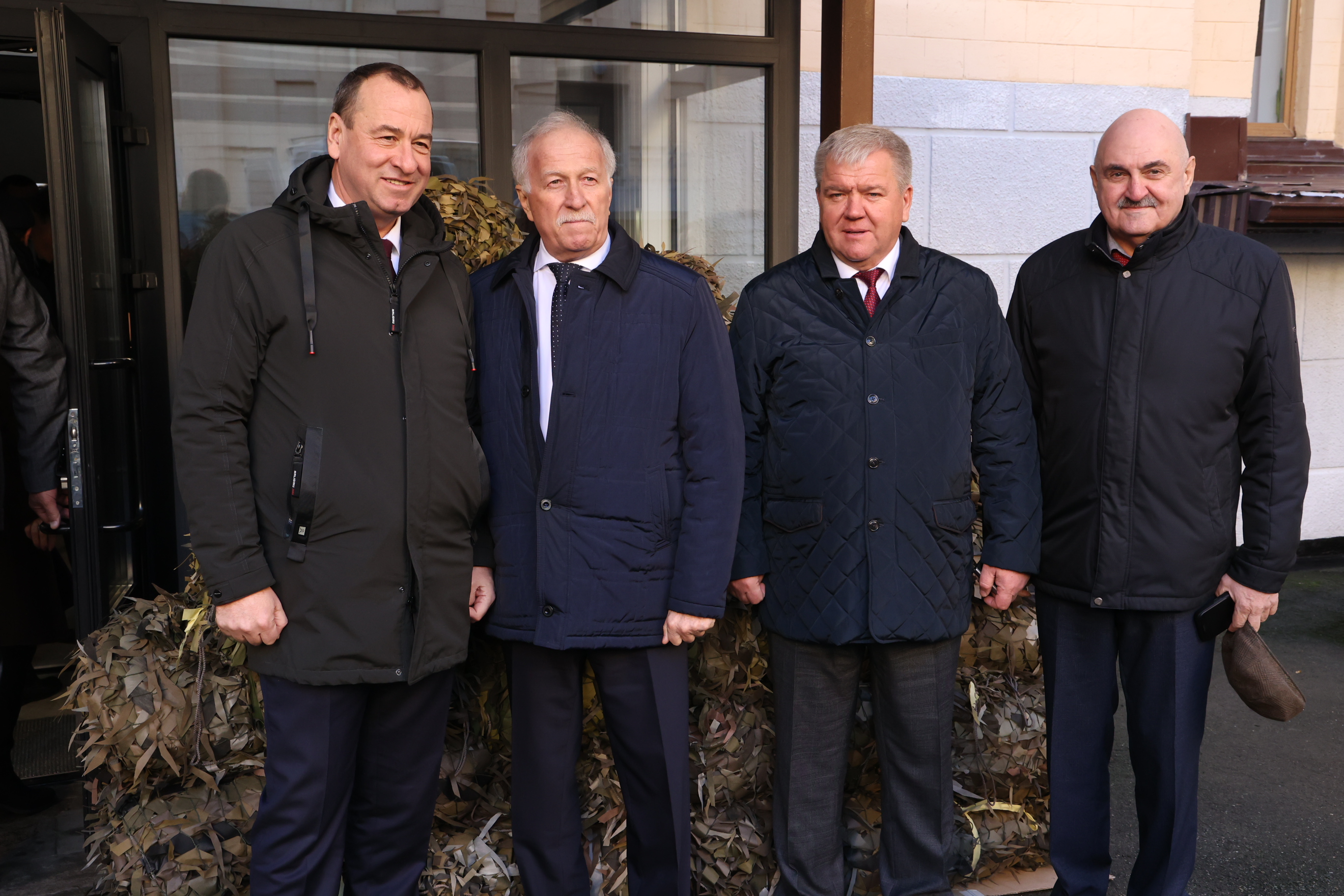 Депутаты Думы Ставропольского края отправили гуманитарную помощью в зону СВО