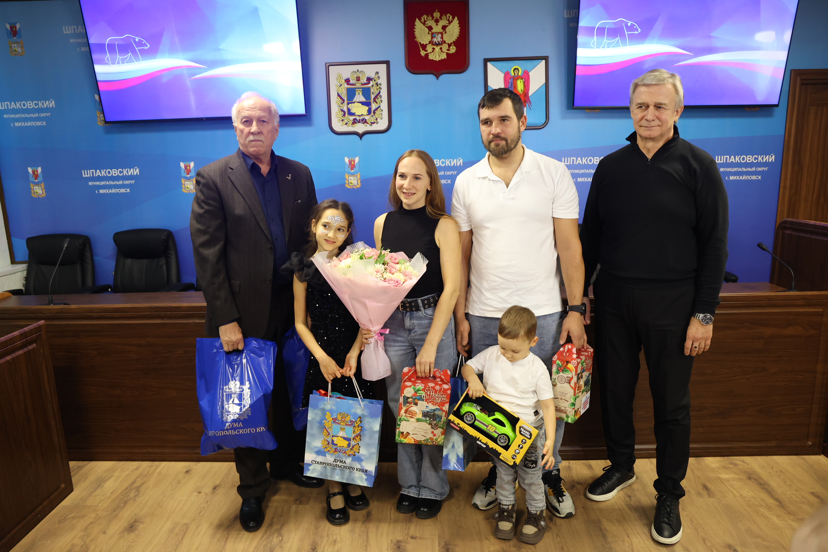 Николай Великдань исполнил мечту маленьких участников акции «Елка желаний»