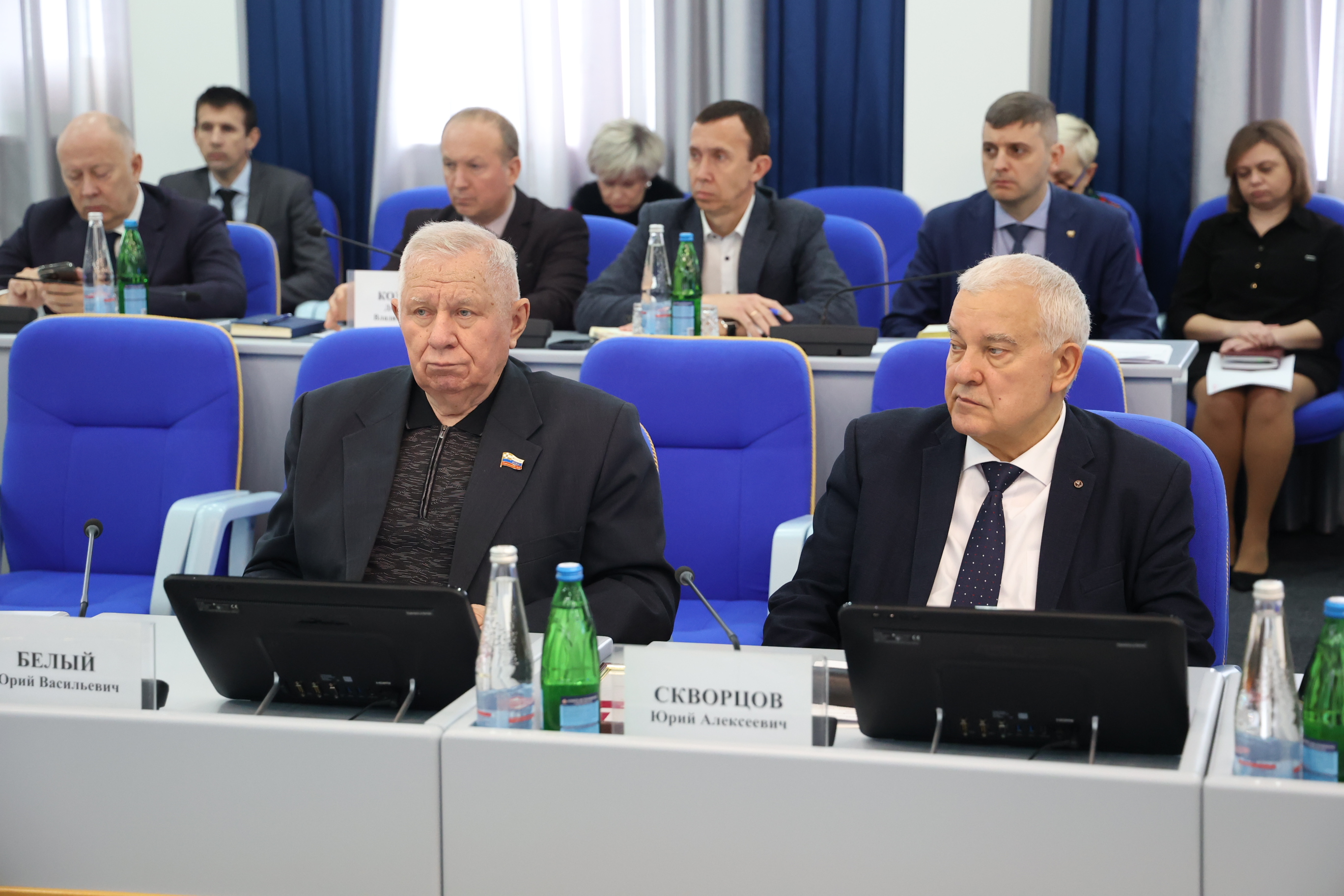 Николай Великдань призвал усилить взаимодействие депутатского корпуса с муниципалитетами