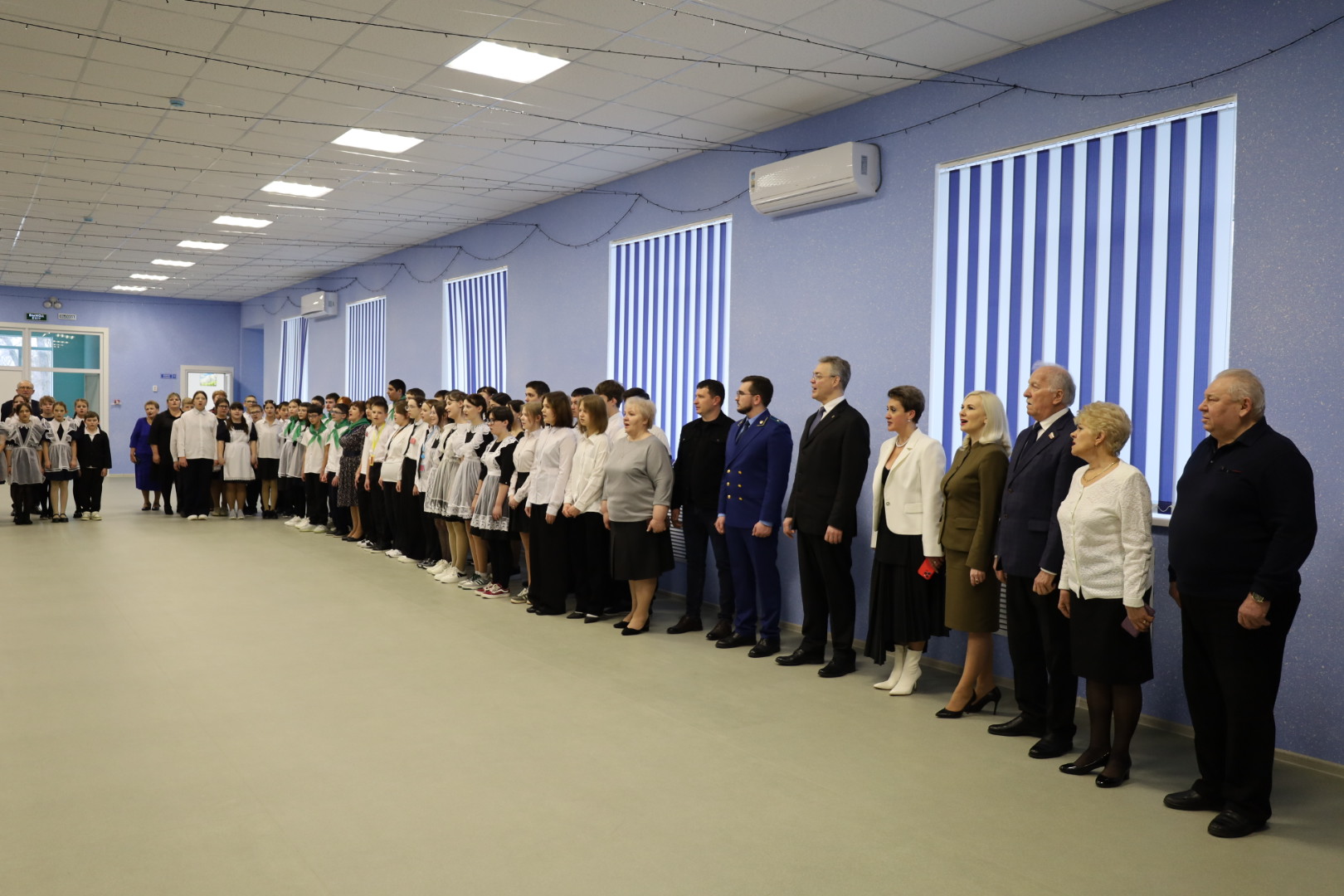Николай Великдань принял участие в открытии капитально отремонтированной школы в поселке Советское Руно