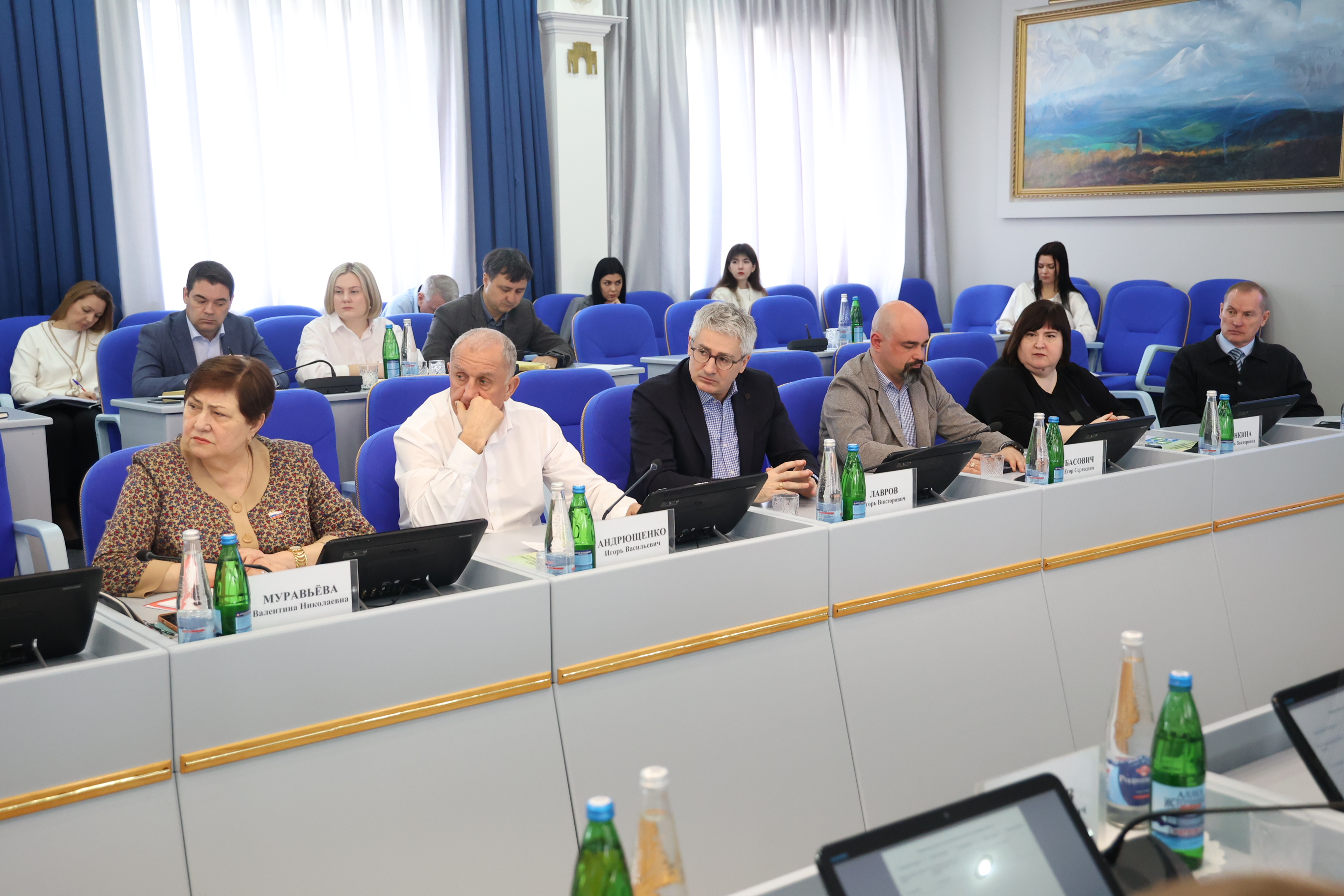 В Думе Ставрополья рассмотрят дополнительные законопроекты для включения в повестку февральского заседания