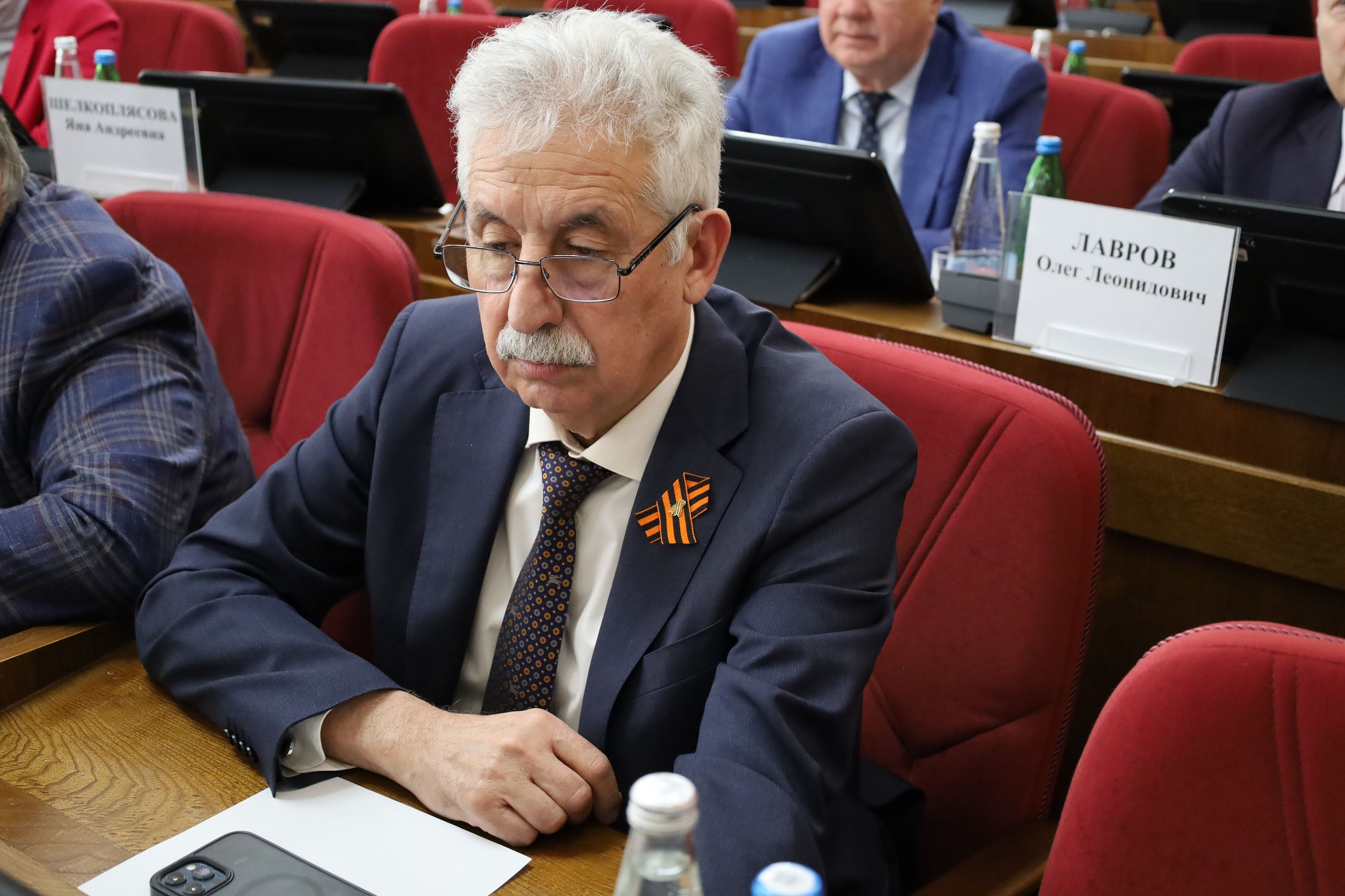 В Думе края рассмотрели законопроекты, касающиеся антикоррупционных мер