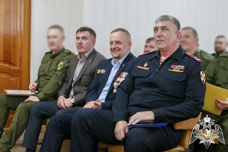 Депутат краевой Думы Сергей Шевелев поздравил с годовщиной создания отряд СОБР «Зверобой»