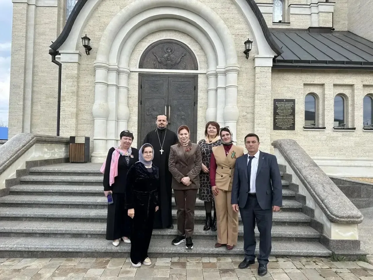 В центре внимания – проблемы земляков: Ольга Дроздова совершила рабочую поездку в Туркменский округ