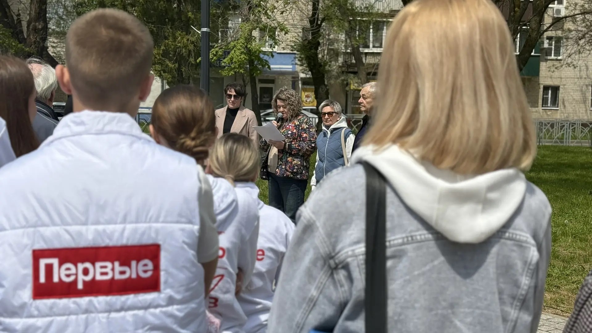 Владимир Шевченко поздравил с 30-летием Думу города Невинномысска
