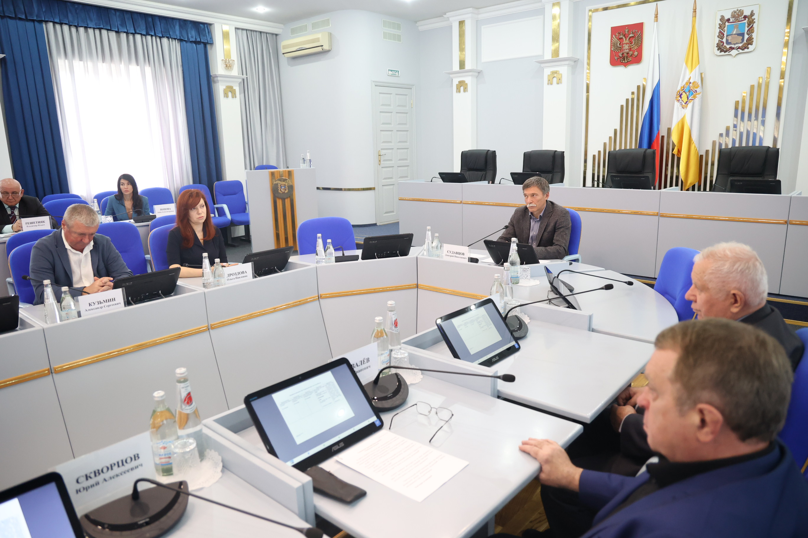 Дополнительные законопроекты планируется включить в повестку майского заседания Думы Ставрополья