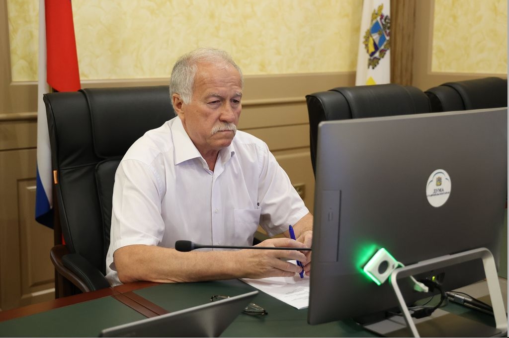 В краевую Думу поступят законодательные инициативы, подготовленные исполнительной властью