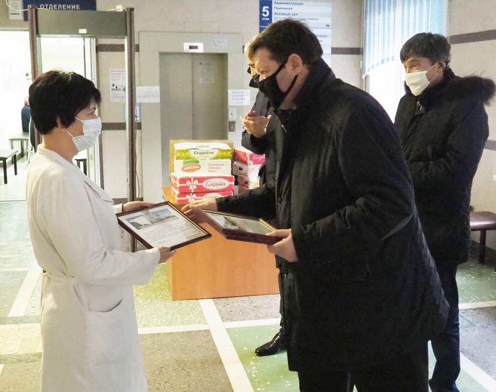 С благодарностью за труд