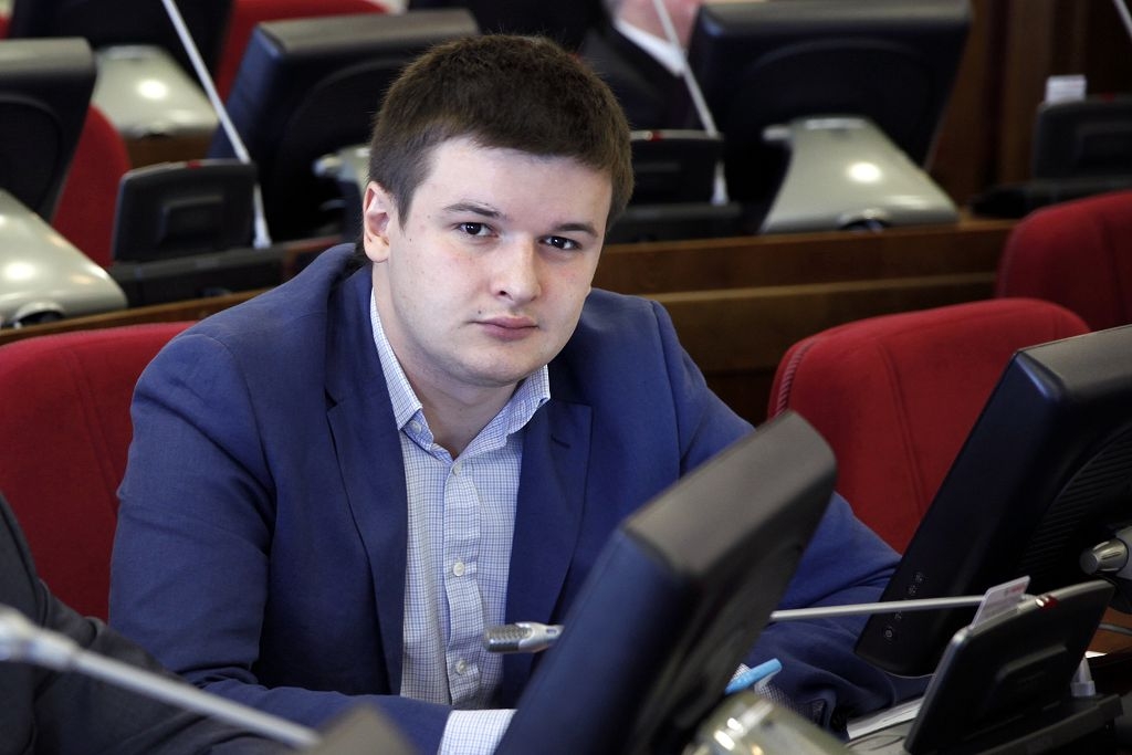 Кирилл Кузьмин: Необходимо поддержать реальный сектор экономики