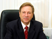 Михаил Кузьмин: "Он и не думает сдаваться"