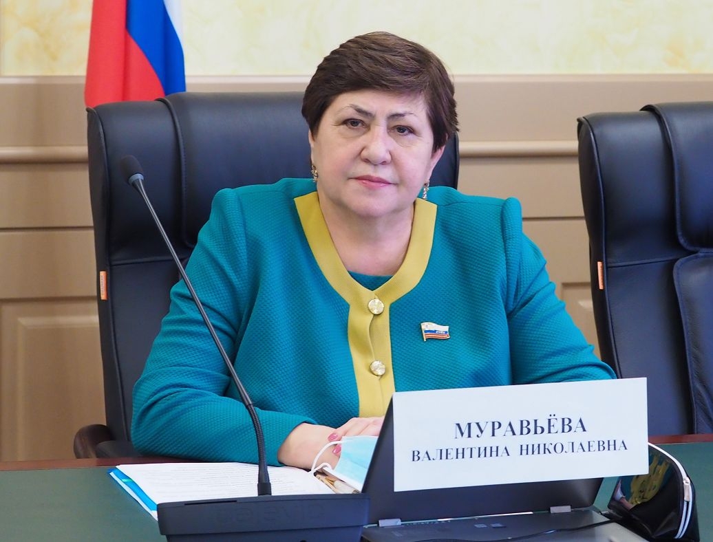 Валентина Муравьева: "Коронавирусные" выплаты медикам, социальные контракты и пособия на Ставрополье в 2021 году