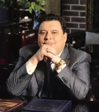 Роман Савичев: Нужна единая госполитика в сфере патриотического воспитания