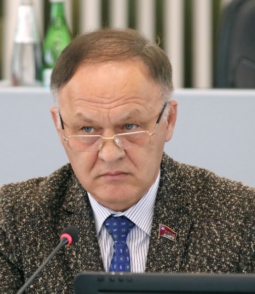 Виктор Лозовой: "Обманутые дольщики на Ставрополье не останутся без внимания властей"