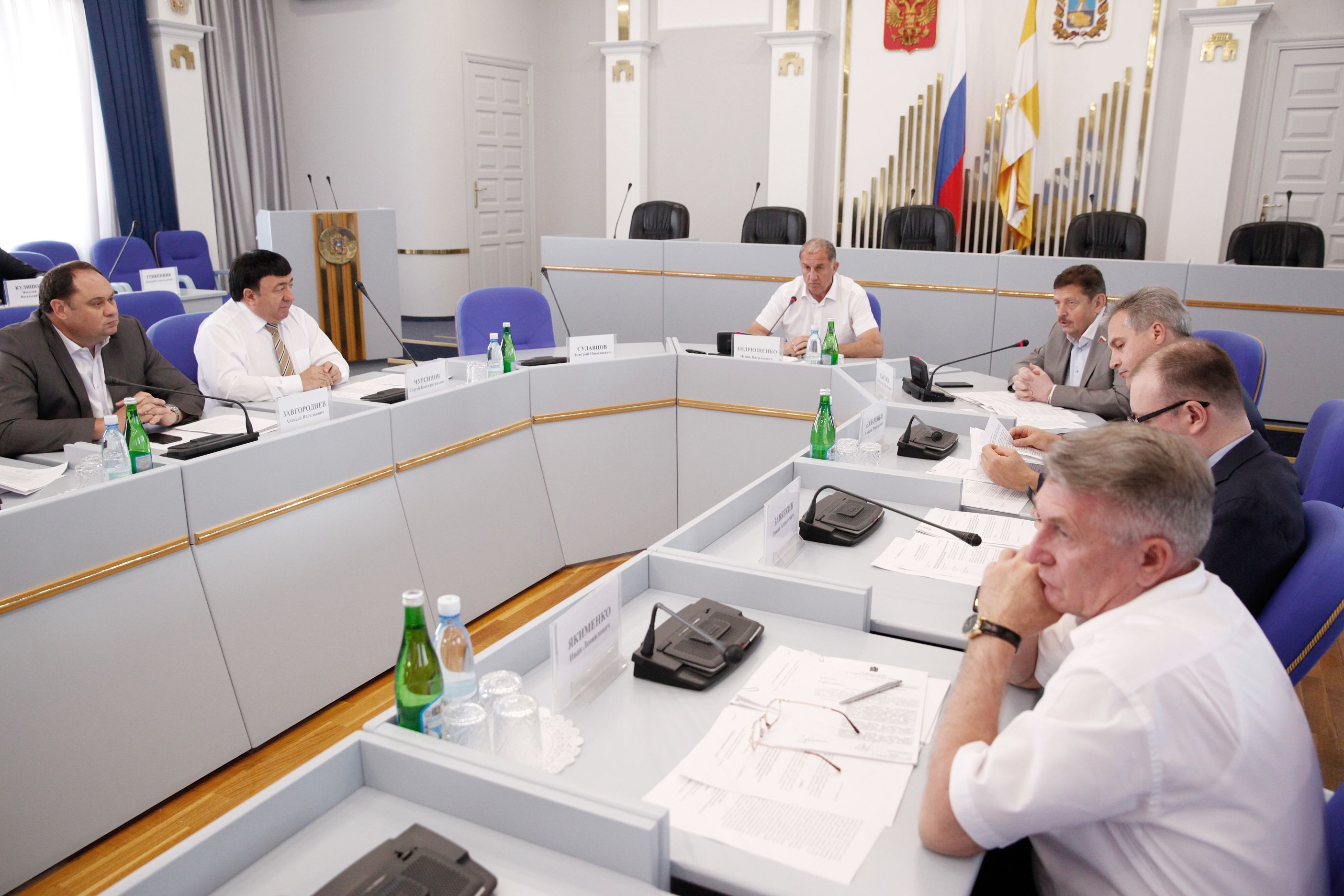 Работа по восстановлению законных прав обманутых дольщиков получила положительную оценку депутатов