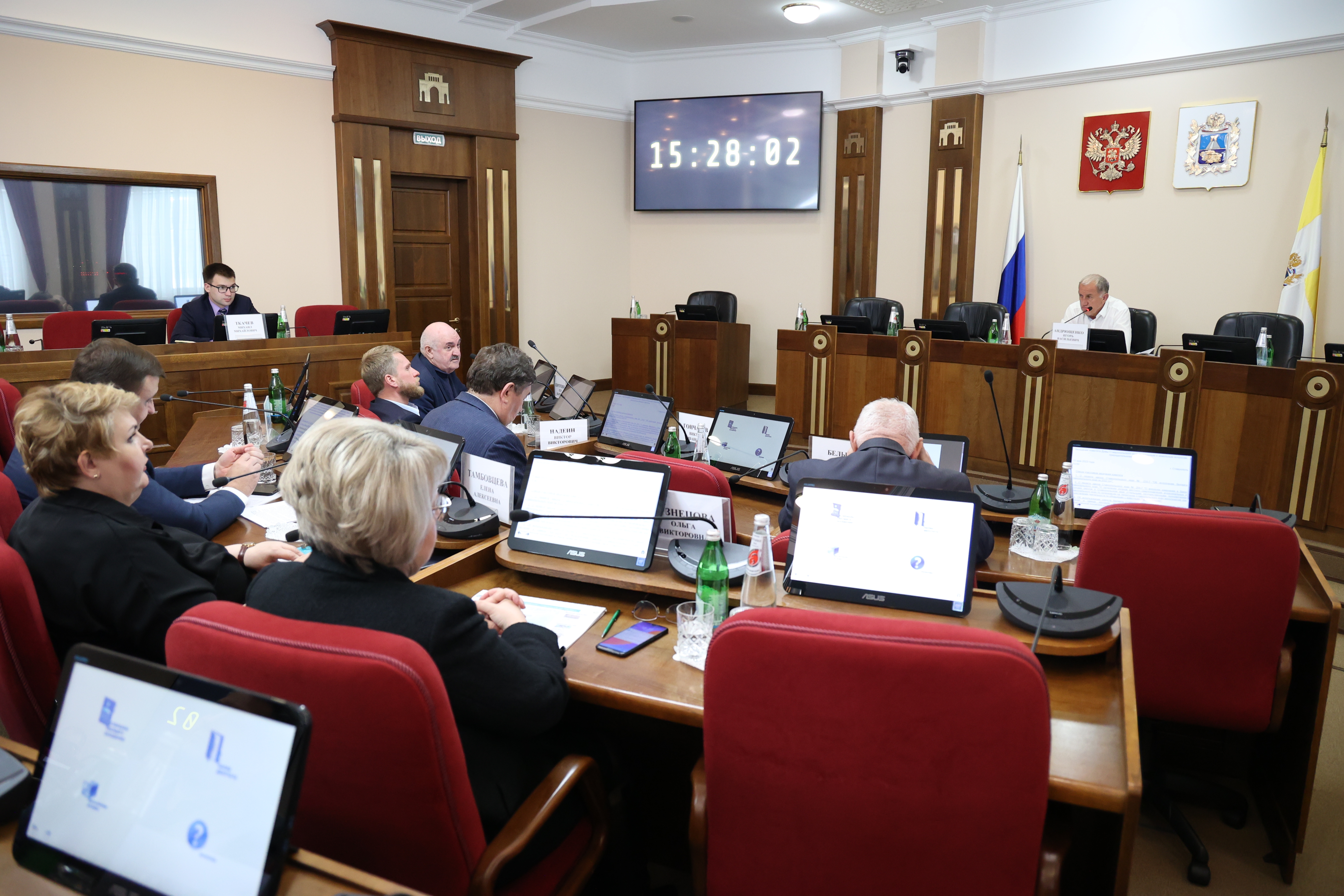Законодатели предложили совместно с Правительством края разработать комплекс мер для увеличения производства рыбы
