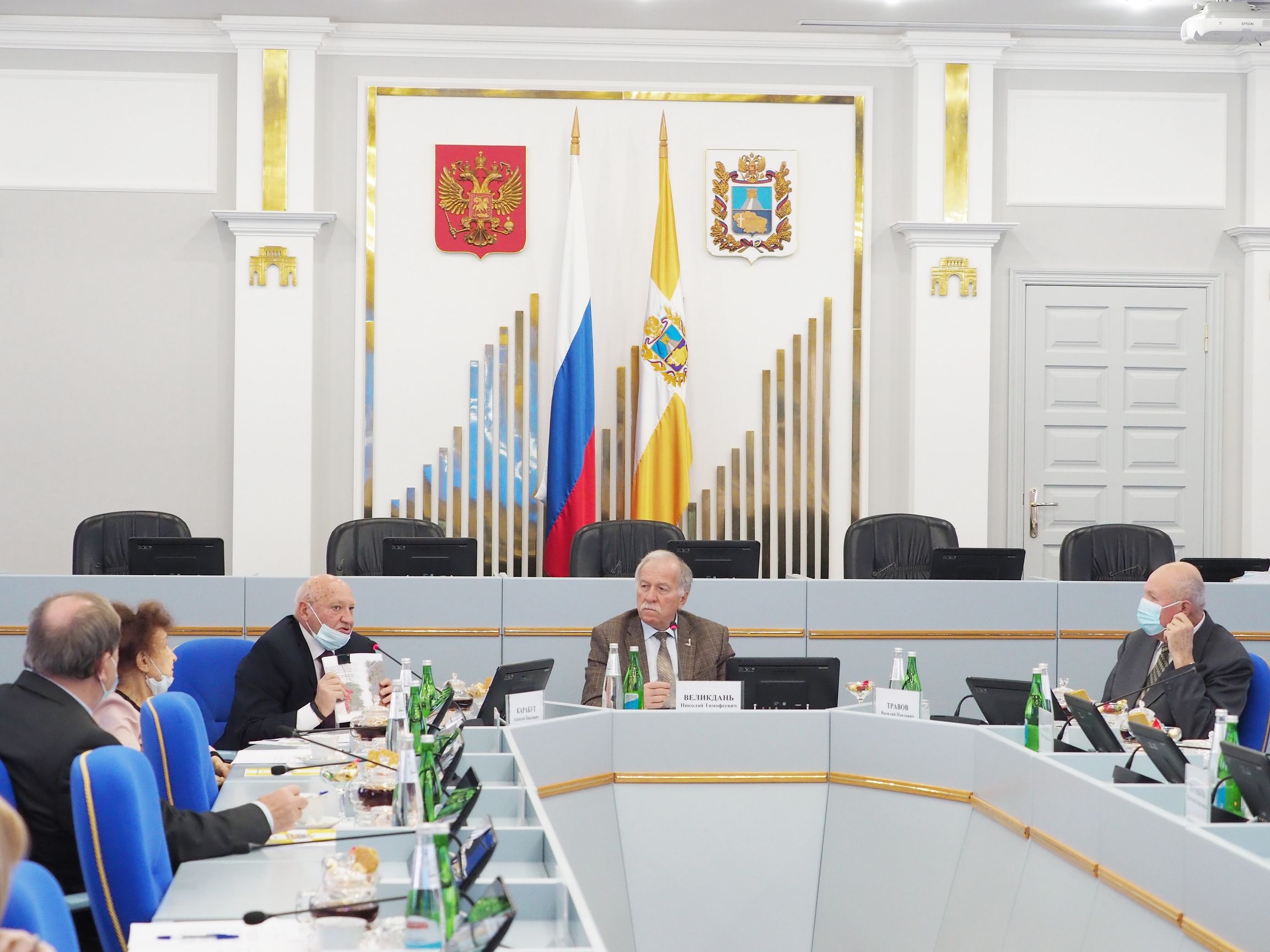 Состоялось первое в новом созыве заседание Совета старейшин при председателе Думы Ставропольского края