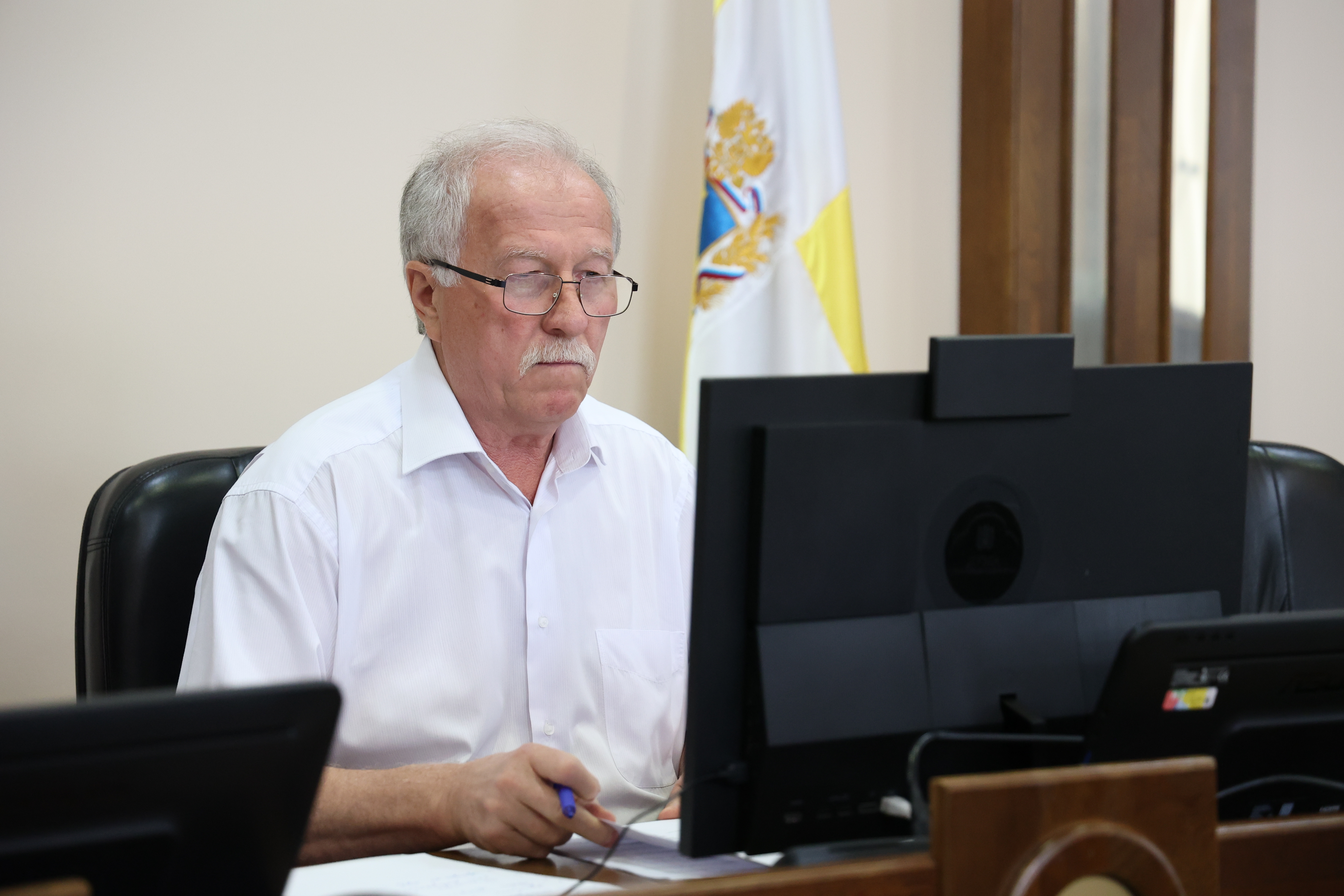 В Думе Ставропольского края началась осенняя сессия