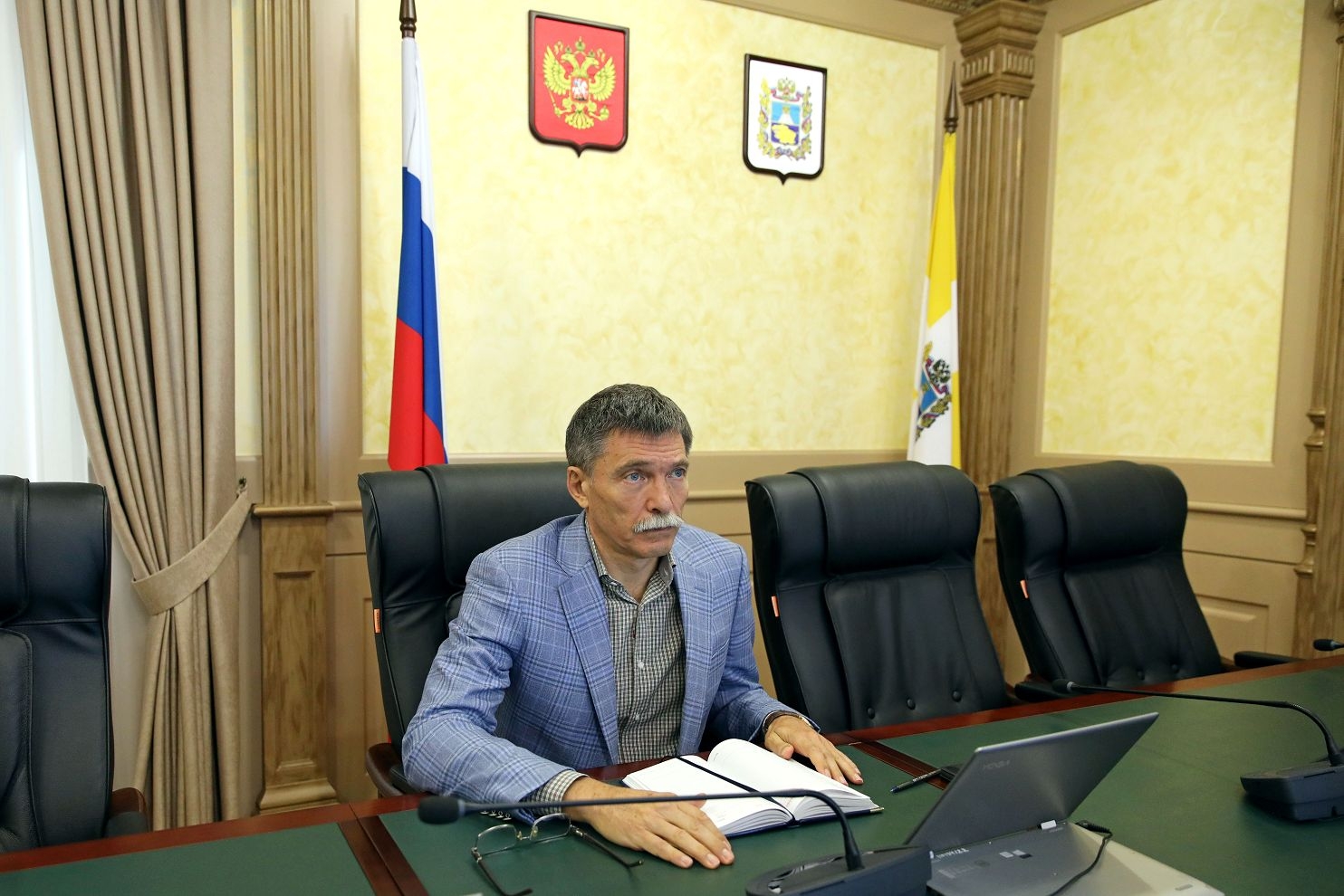 Вопросы социально-экономического развития Ставрополья рассмотрены на еженедельном рабочем совещании органов власти края