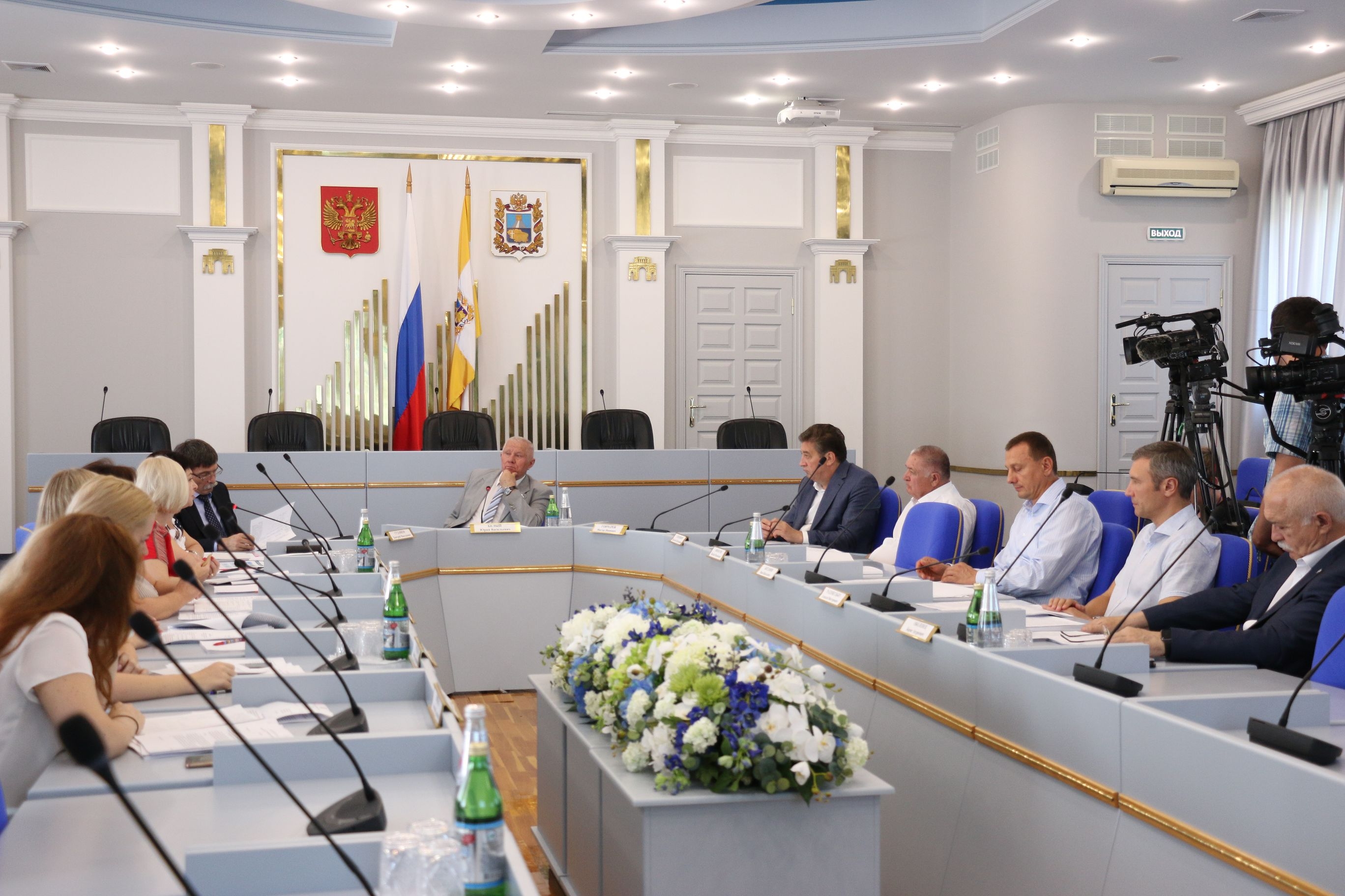 Бюджетные корректировки и поддержка предпринимателей