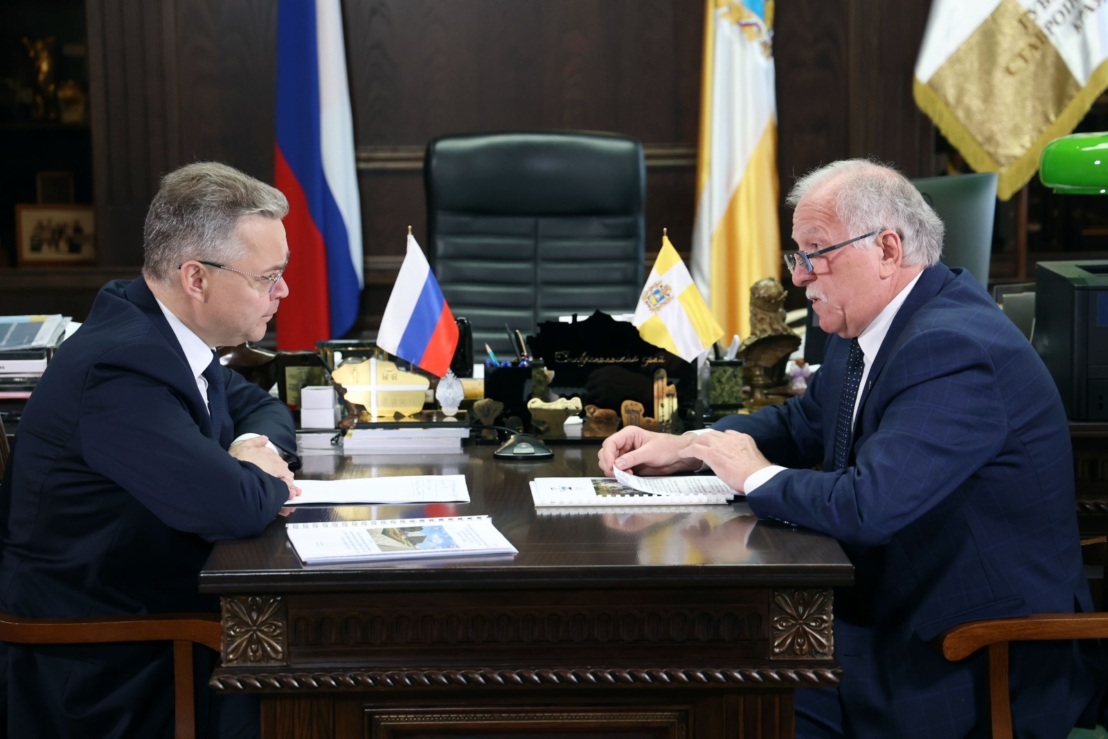 Николай Великдань рассказал Губернатору об итогах парламентской сессии в Думе края