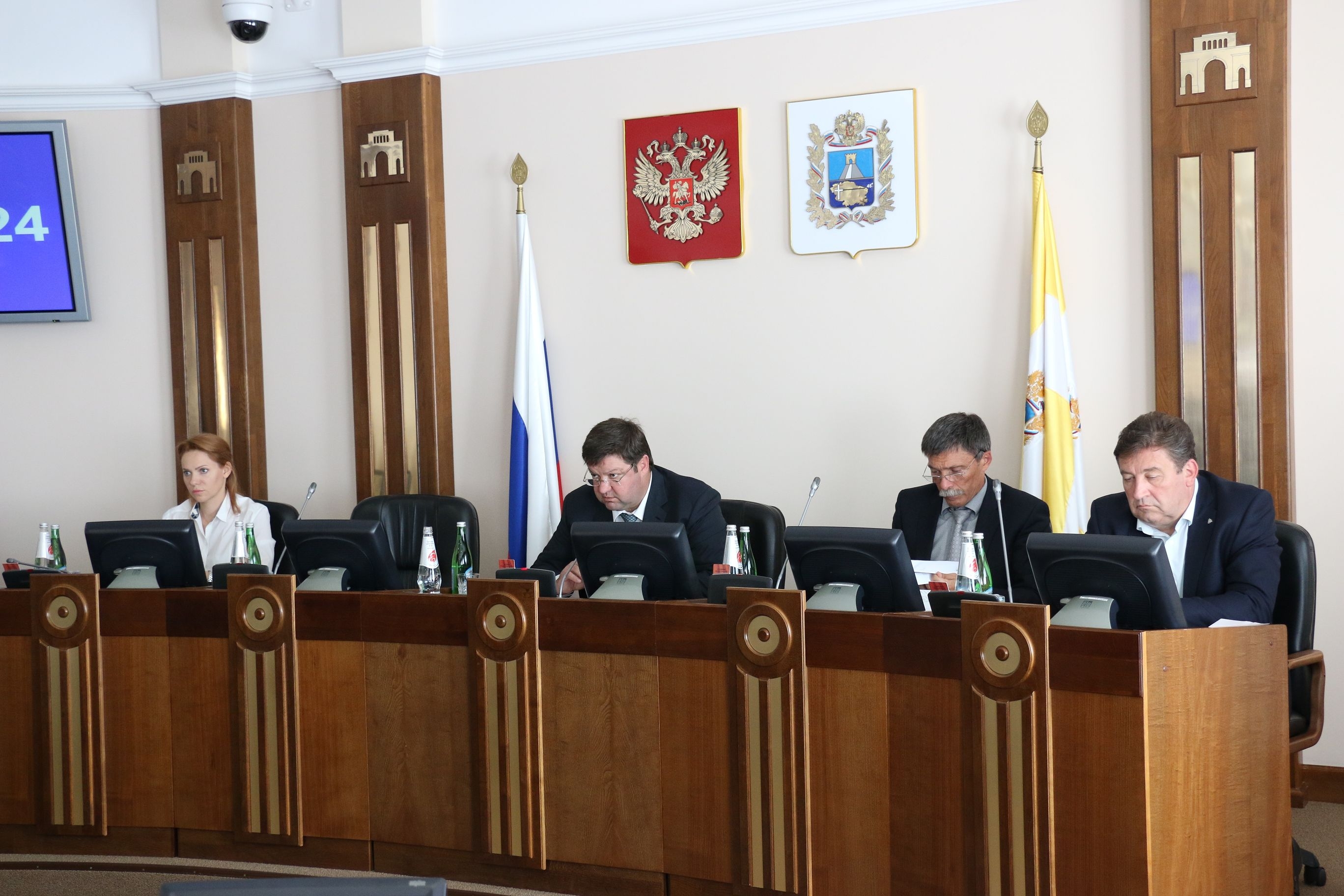 Накануне первого заседания осенней сессии