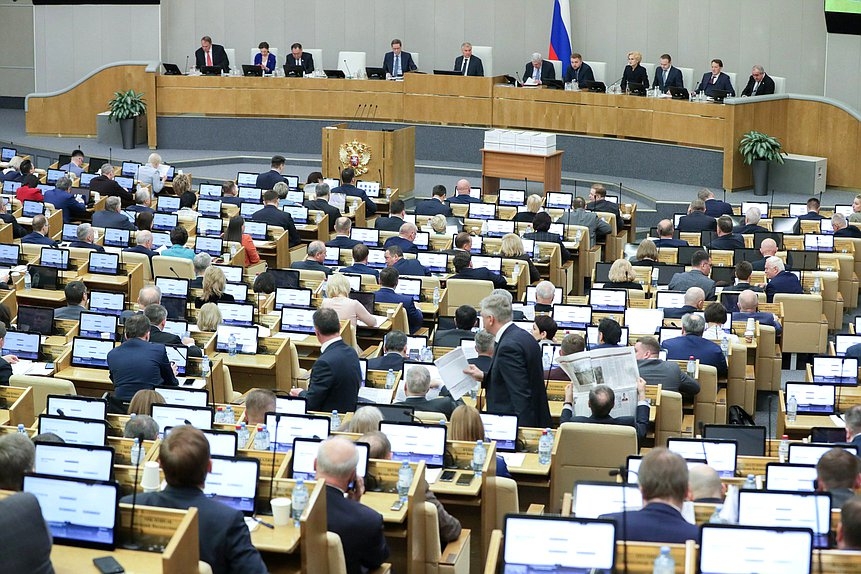 Государственная Дума утвердила итоговый доклад Парламентской комиссии по расследованию деятельности биолабораторий США на Украине