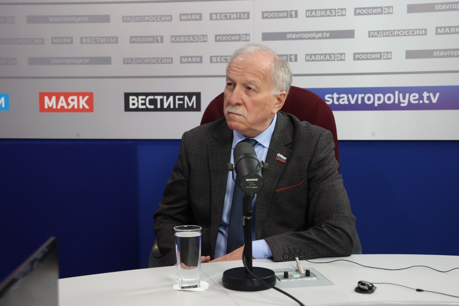 Николай Великдань стал участником программы «Откровенный разговор» о 30-летии краевой Думы