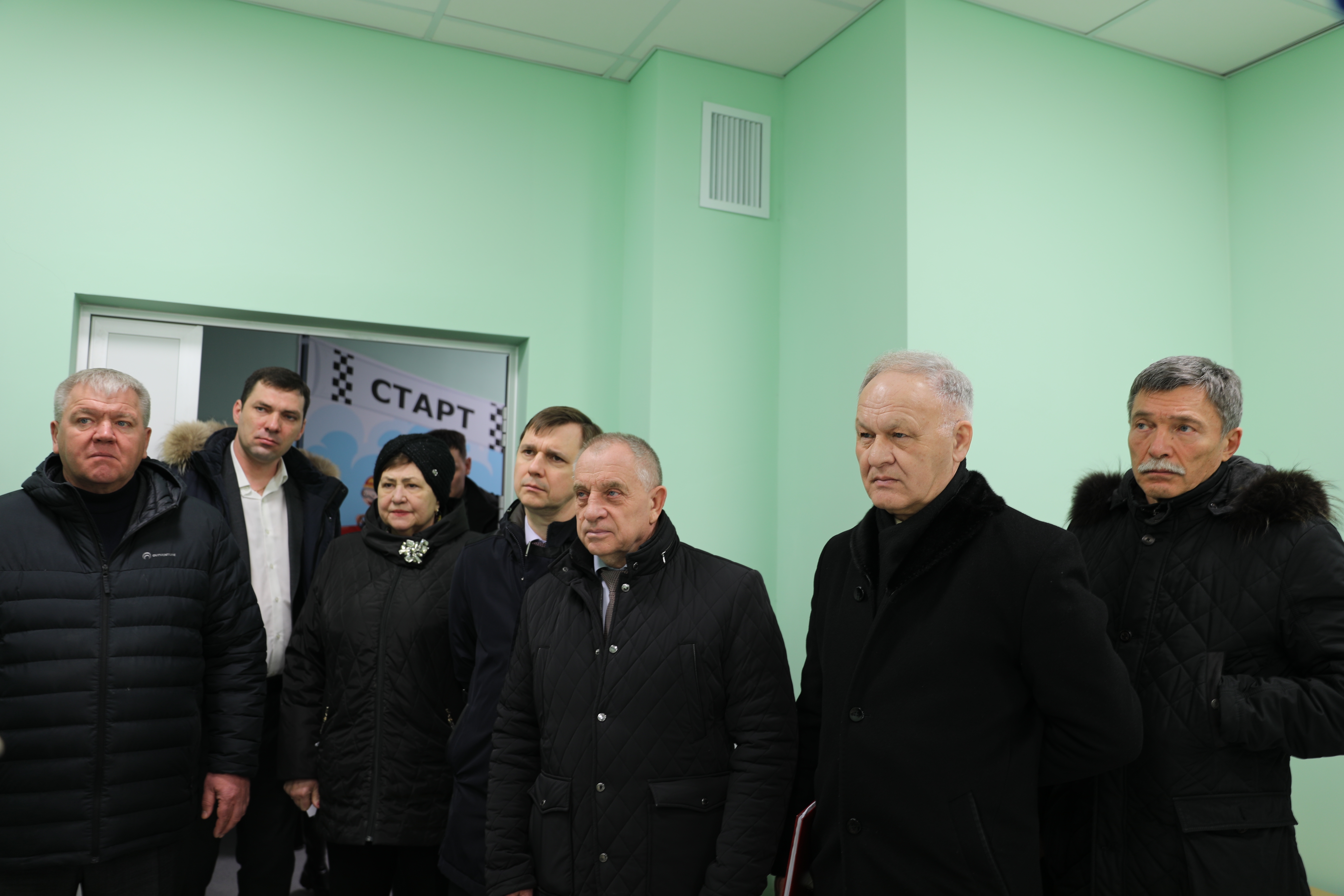 Депутаты проверили ход строительства новых учреждений здравоохранения в Ставрополе