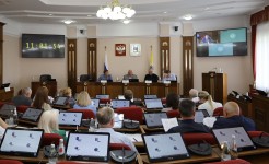 В краевой Думе обсудили введение лицензирования табачной и никотинсодержащей продукции