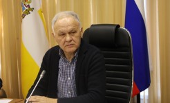 Депутаты держат на особом контроле проведение капремонта в восточных районах края и ситуацию с вывозом ТКО