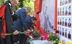 Помнить и гордиться