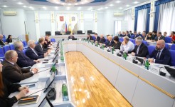 Николай Великдань и депутаты принимают участие в «Елке желаний»