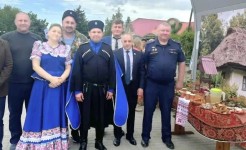 Александр Сидорков поздравил жителей с 224-летием станицы Баклановской